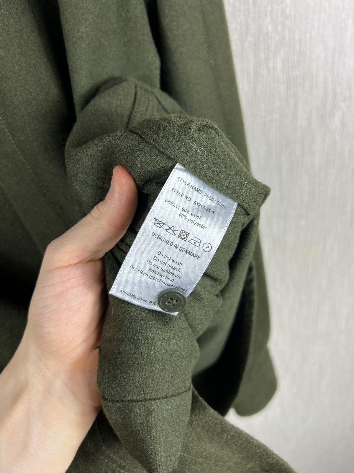 Han Kjobenhavn Archival Han Kjøvenhavn public shirt wool over shirt army Size US M / EU 48-50 / 2 - 14 Thumbnail