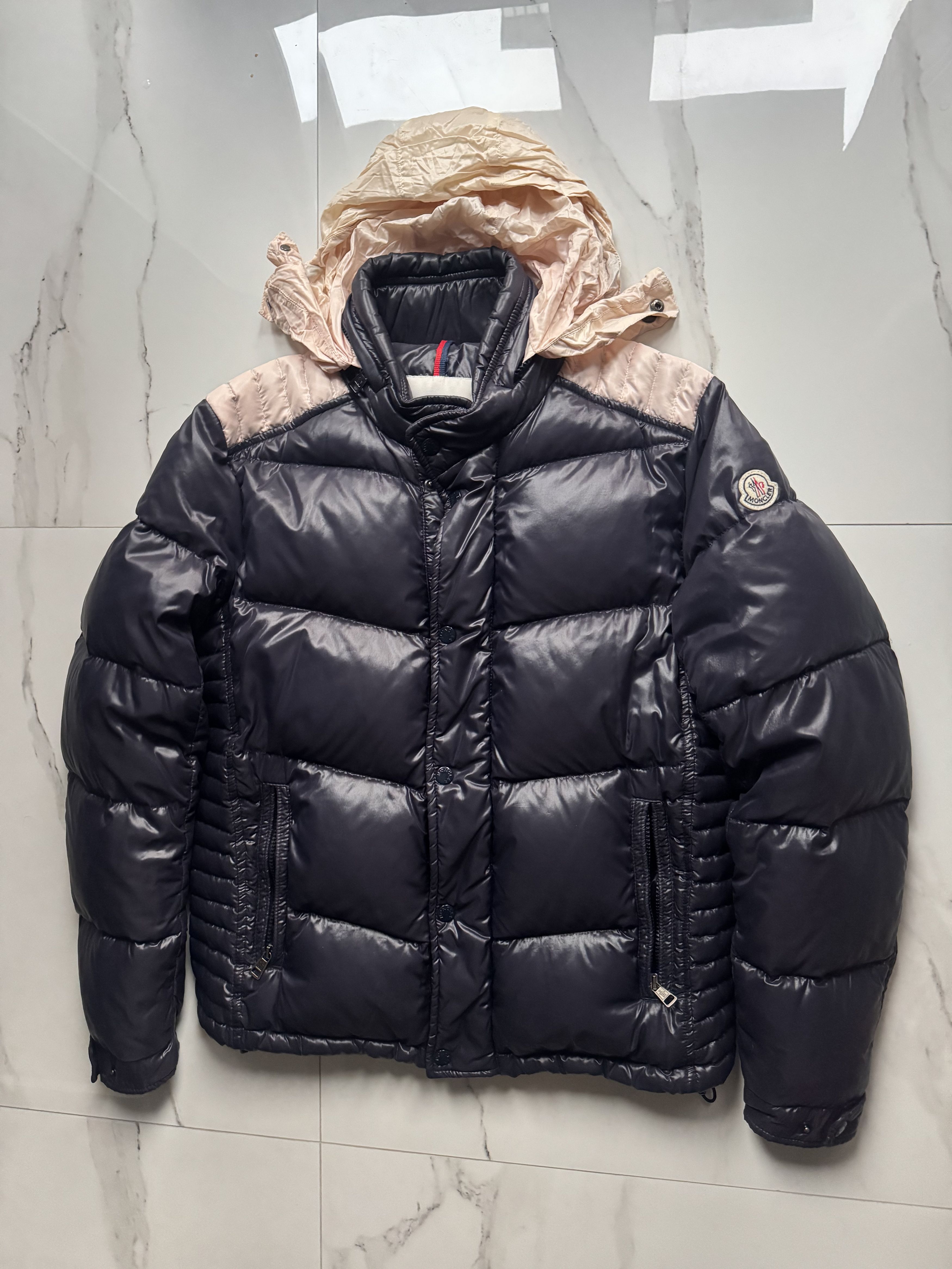 Moncler Moncler Austin puffer hooded jacket maya branson himalaya Size US L / EU 52-54 / 3 - 7 Thumbnail