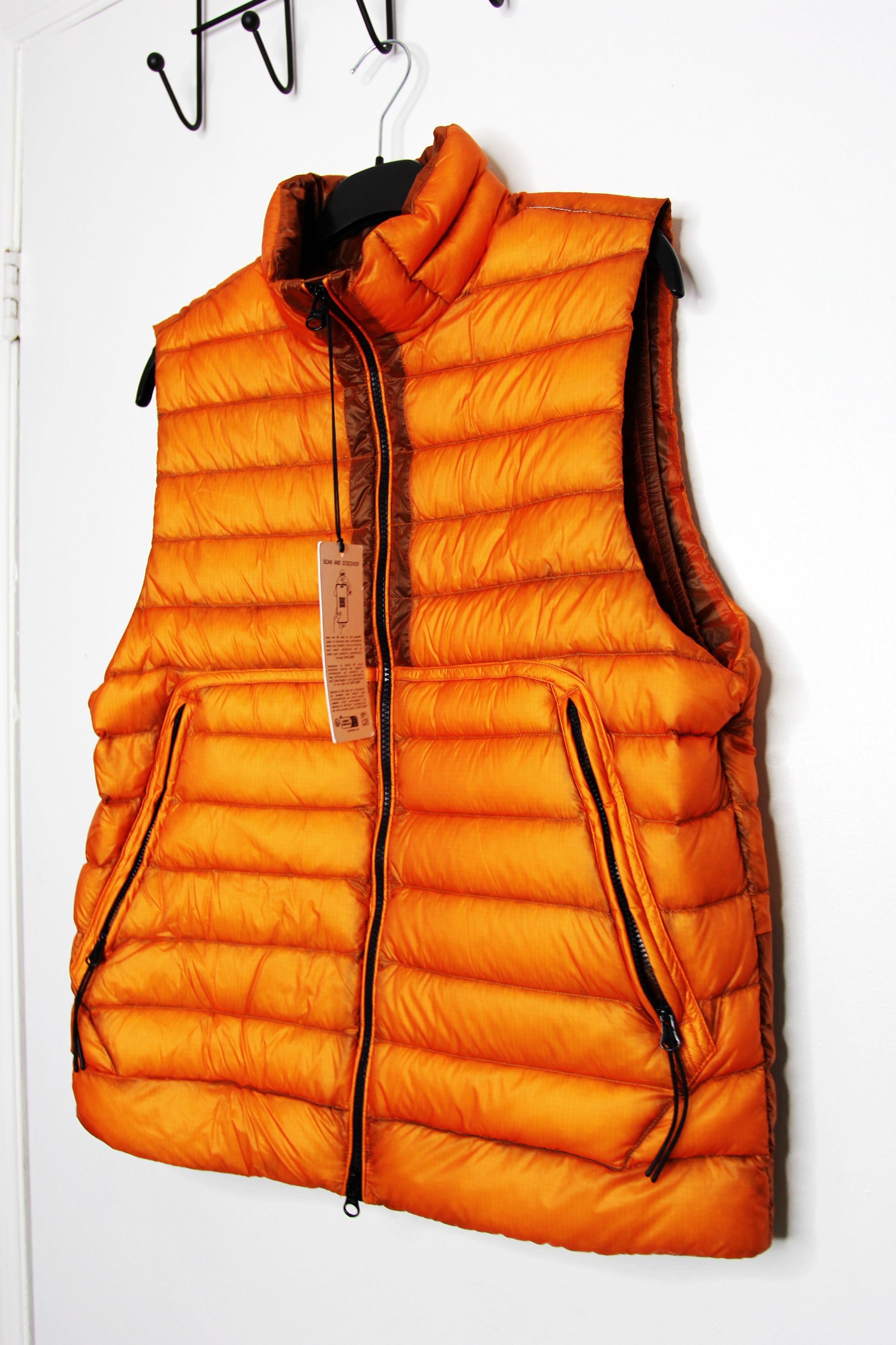 C.P. Company BNWT AW25 C.P. COMPANY D.D. SHELL DOWN VEST S Size US S / EU 44-46 / 1 - 5 Thumbnail