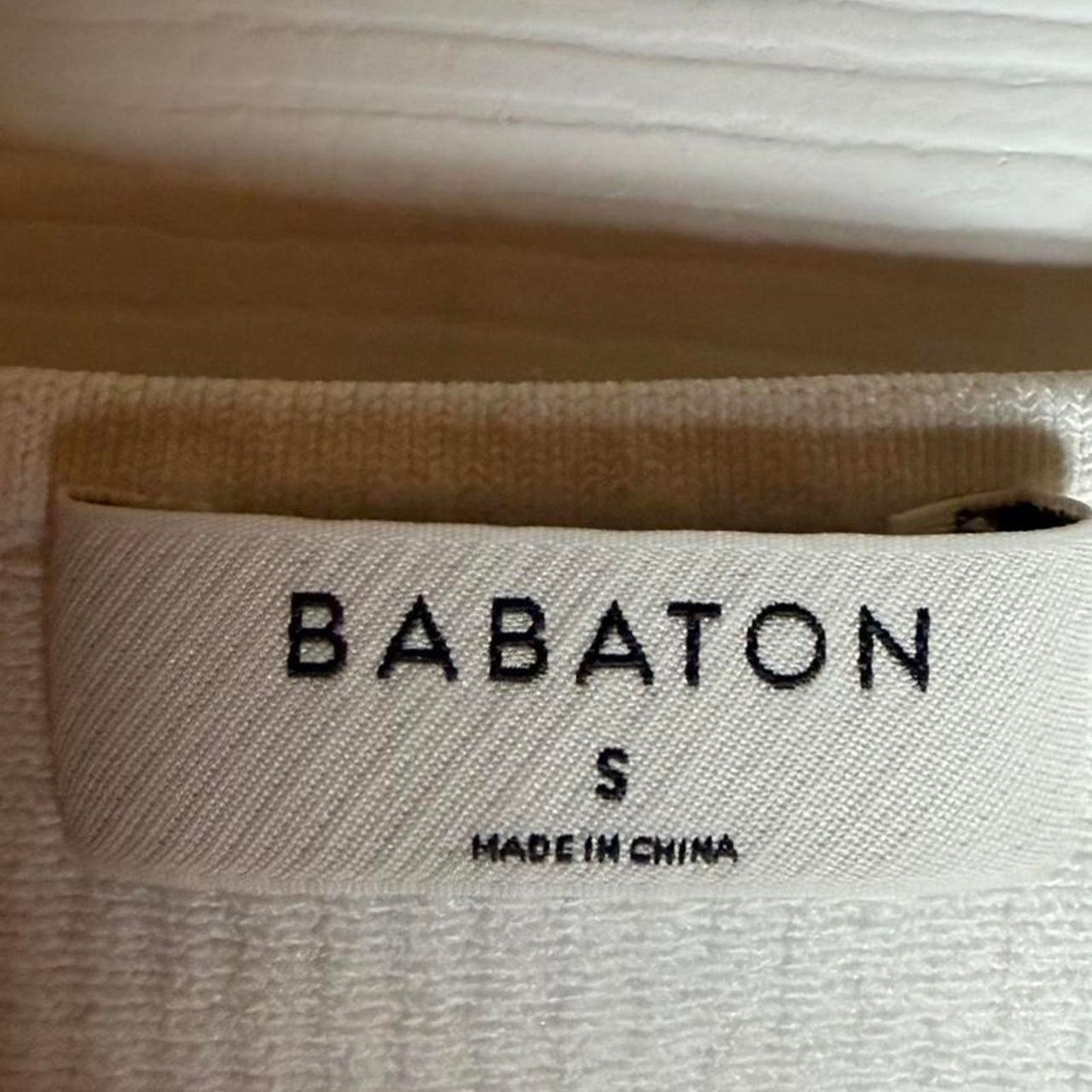 Aritzia Babaton Ribbed Knit Crop Tank Top Ivory Cream Sleeveless Size S / US 4 / IT 40 - 2 Thumbnail