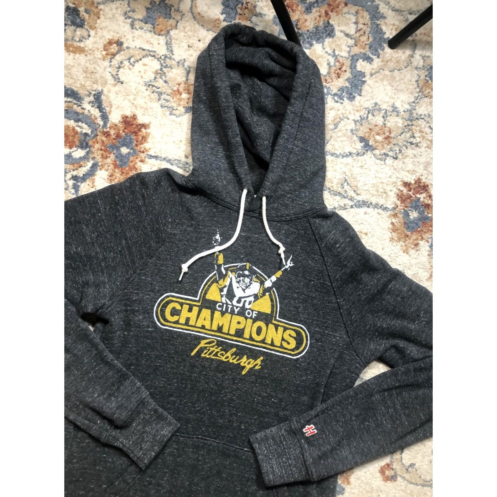 Champion Homage Pittsburgh Hoodie Mens Medium Pullover Gray Graphic Print City of Champions Football USA Size US M / EU 48-50 / 2 - 6 Thumbnail