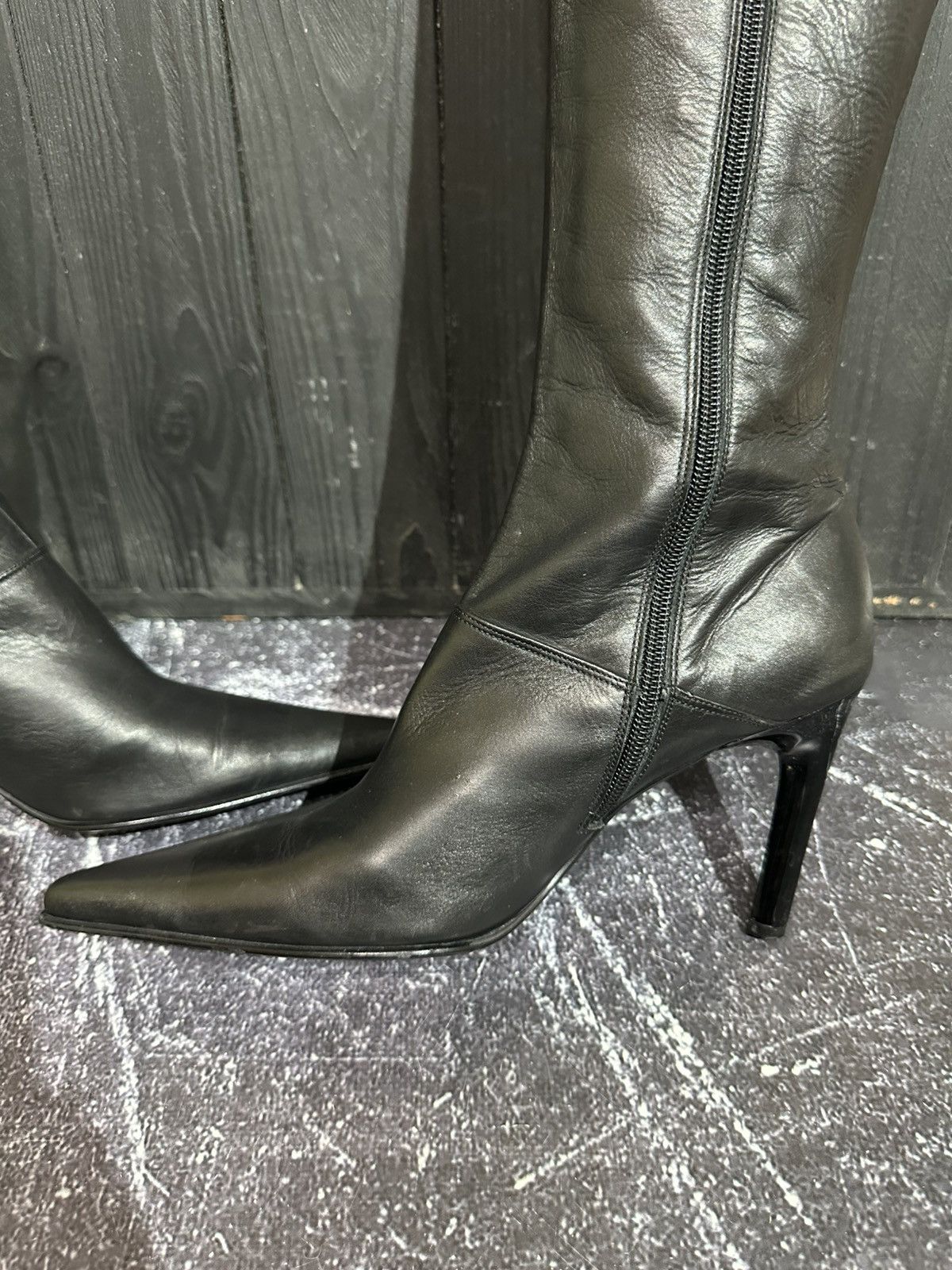 Buffalo London Buffalo London Women’s Leather Heels boots size 38 Size US 8 / IT 38 - 11 Thumbnail