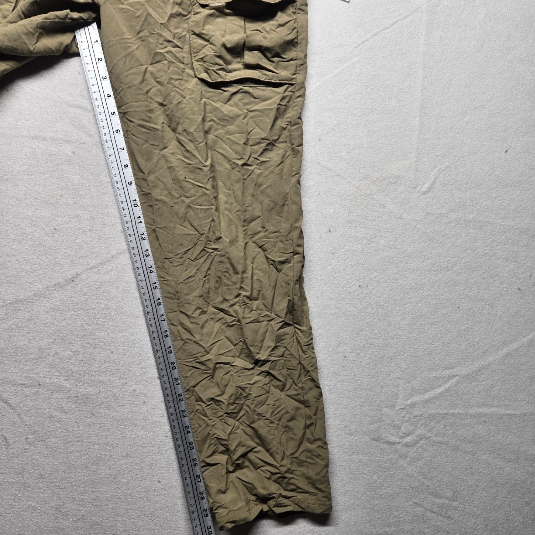 Vintage L.L. Bean Nylon Beige Khaki Belted Pants Cargo Pocket Size US 33 - 7 Thumbnail