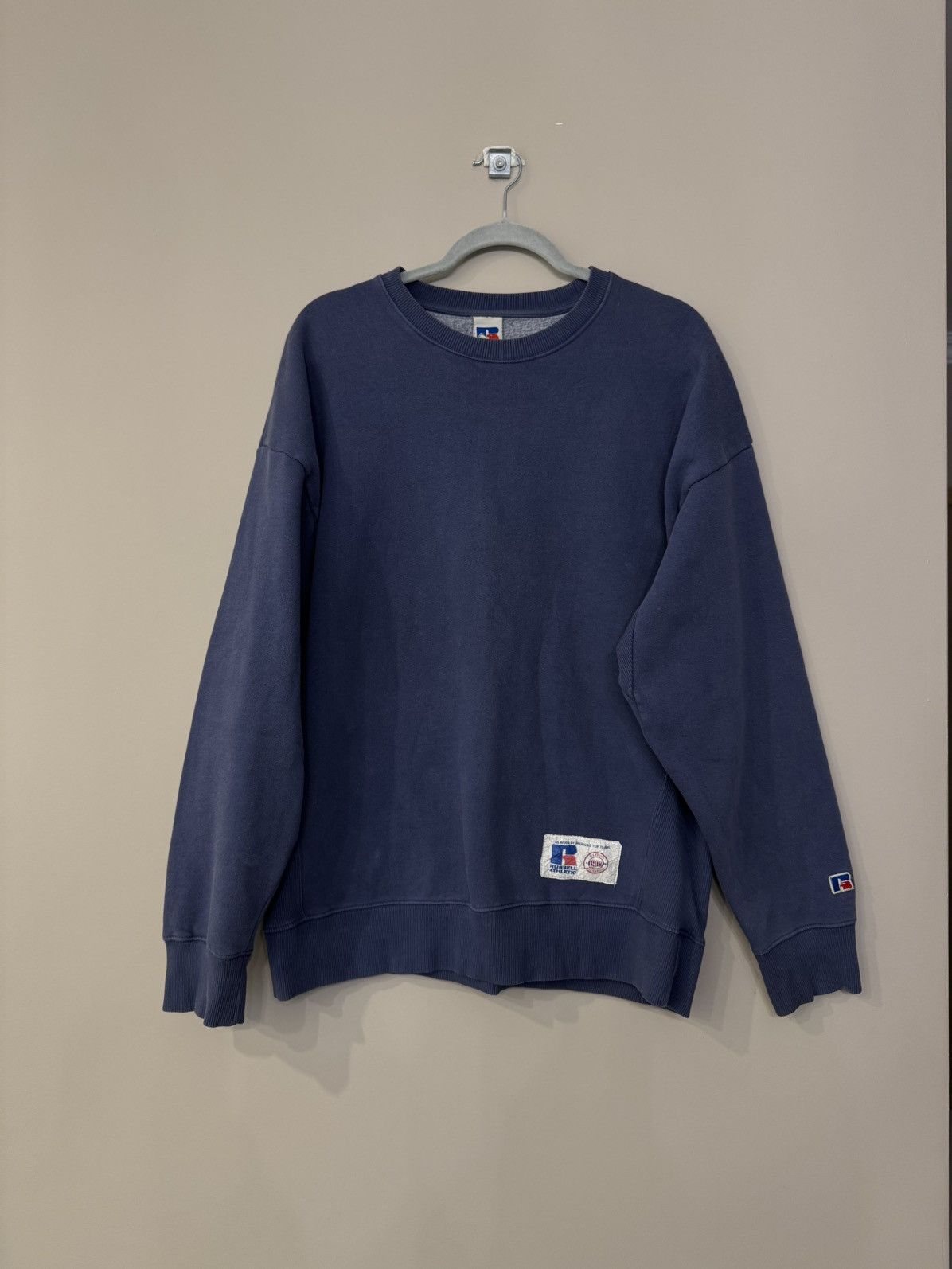 Russell Athletic Russel Athletic vintage sweatshirt USA y2k 90s rare skate Size US L / EU 52-54 / 3 - 1 Thumbnail