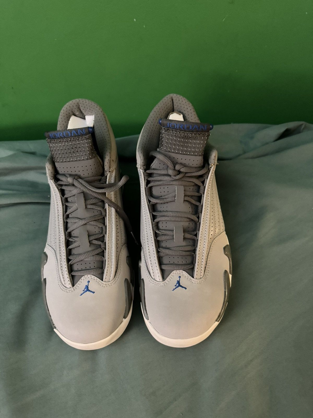 Jordan Brand Nike Air Jordan 14 Wolf Grey 2014 Size US 9.5 / EU 42-43 - 4 Thumbnail