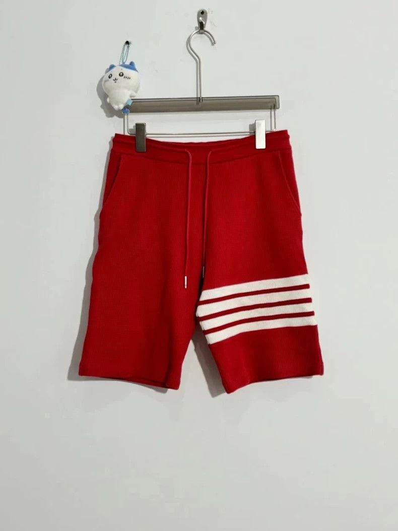 Thom Browne Thom Browne Red Waffle Four Stripe Shorts - dmc Size US 26 / EU 42 - 1 Thumbnail