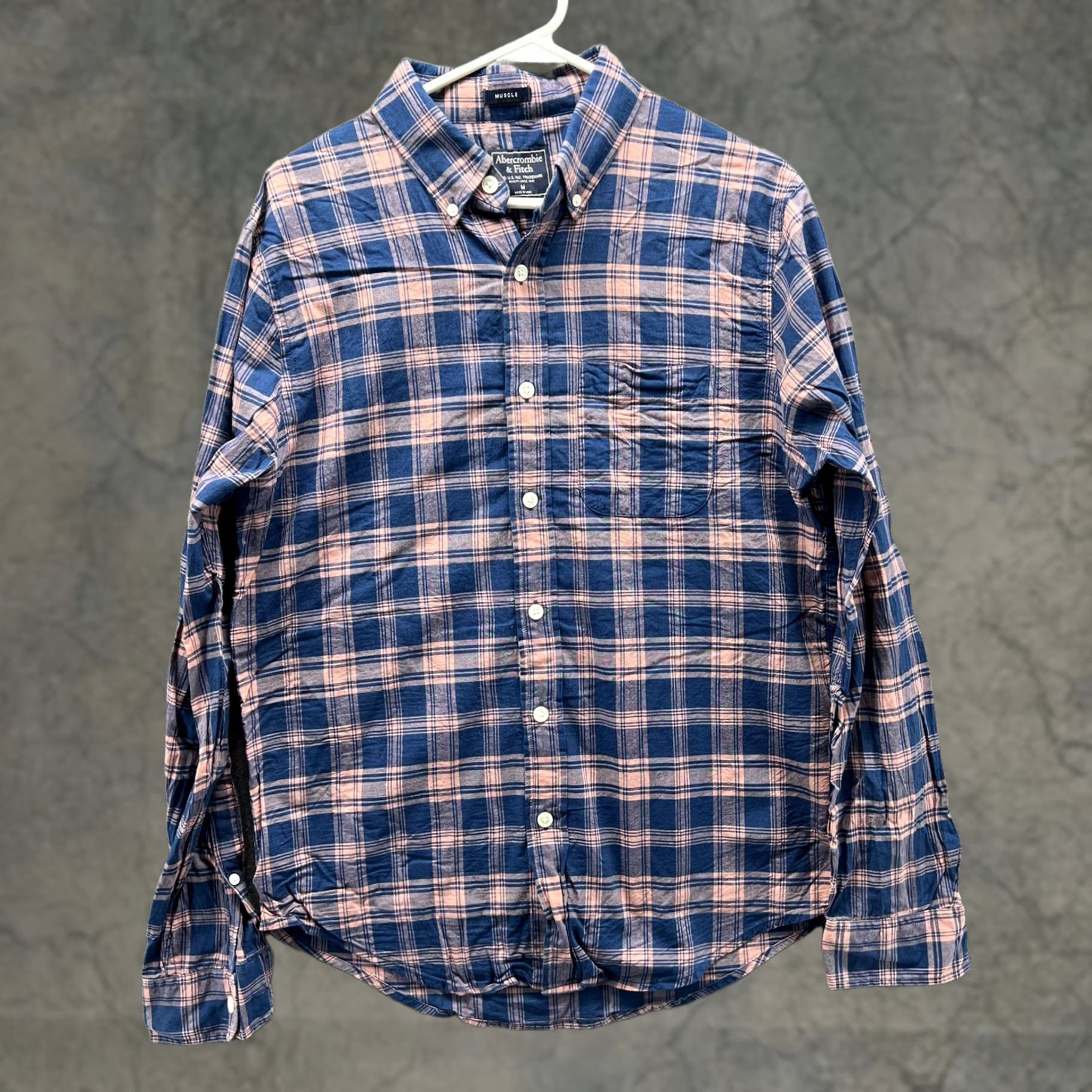 Abercrombie & Fitch Abercrombie & Fitch Shirt Mens Medium Blue Plaid Flannel Long Sleeve Button-Up Casual Fall Slim"} Size US M / EU 48-50 / 2 - 1 Thumbnail