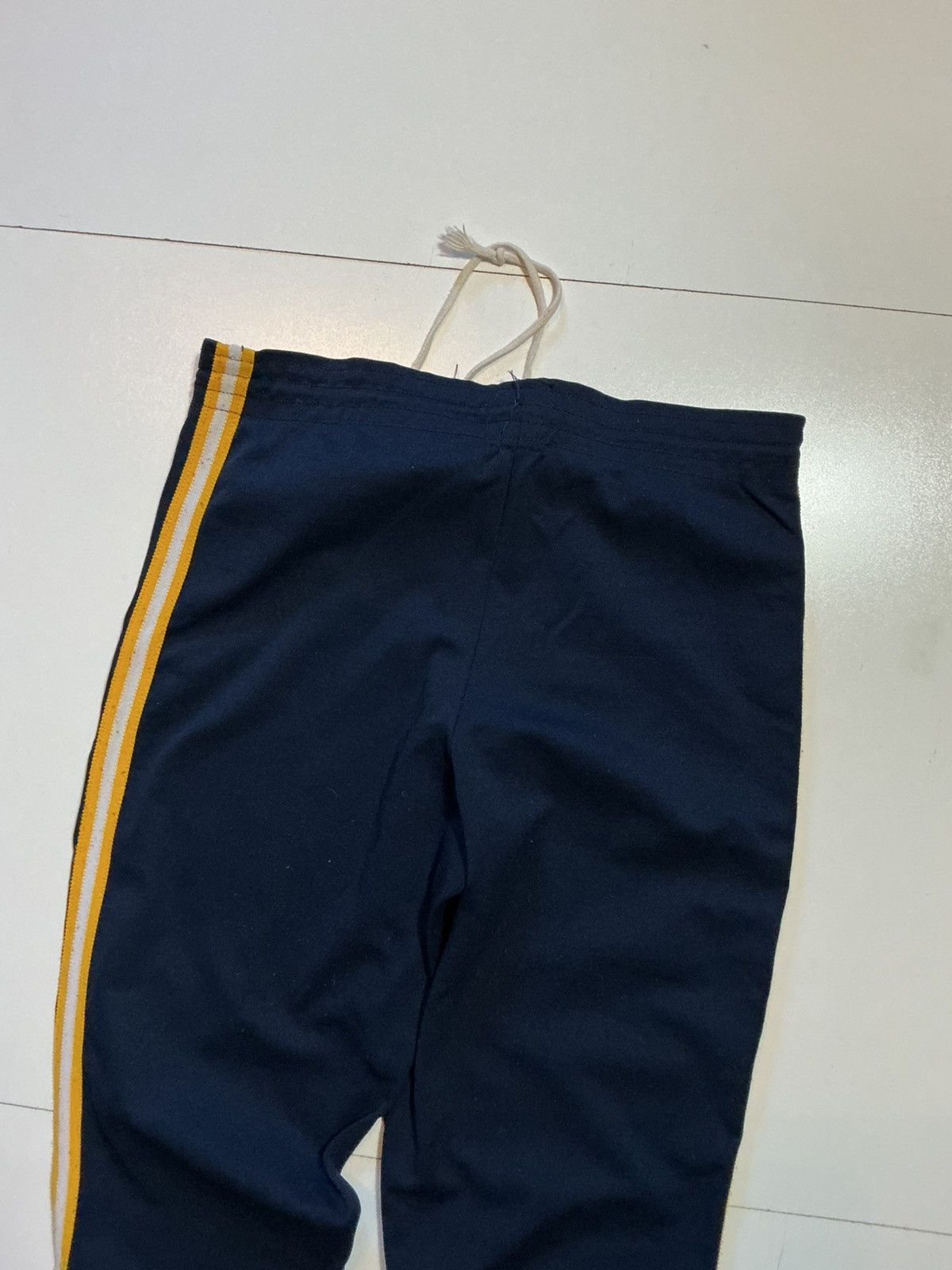 Champion Vintage Champion Made In USA Pleated Stripe Track Pants Size US 34 / EU 50 - 9 Thumbnail