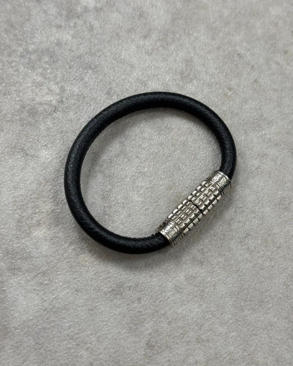 Louis Vuitton Louis Vuitton Black Leather Bracelet Size ONE SIZE - 5 Thumbnail