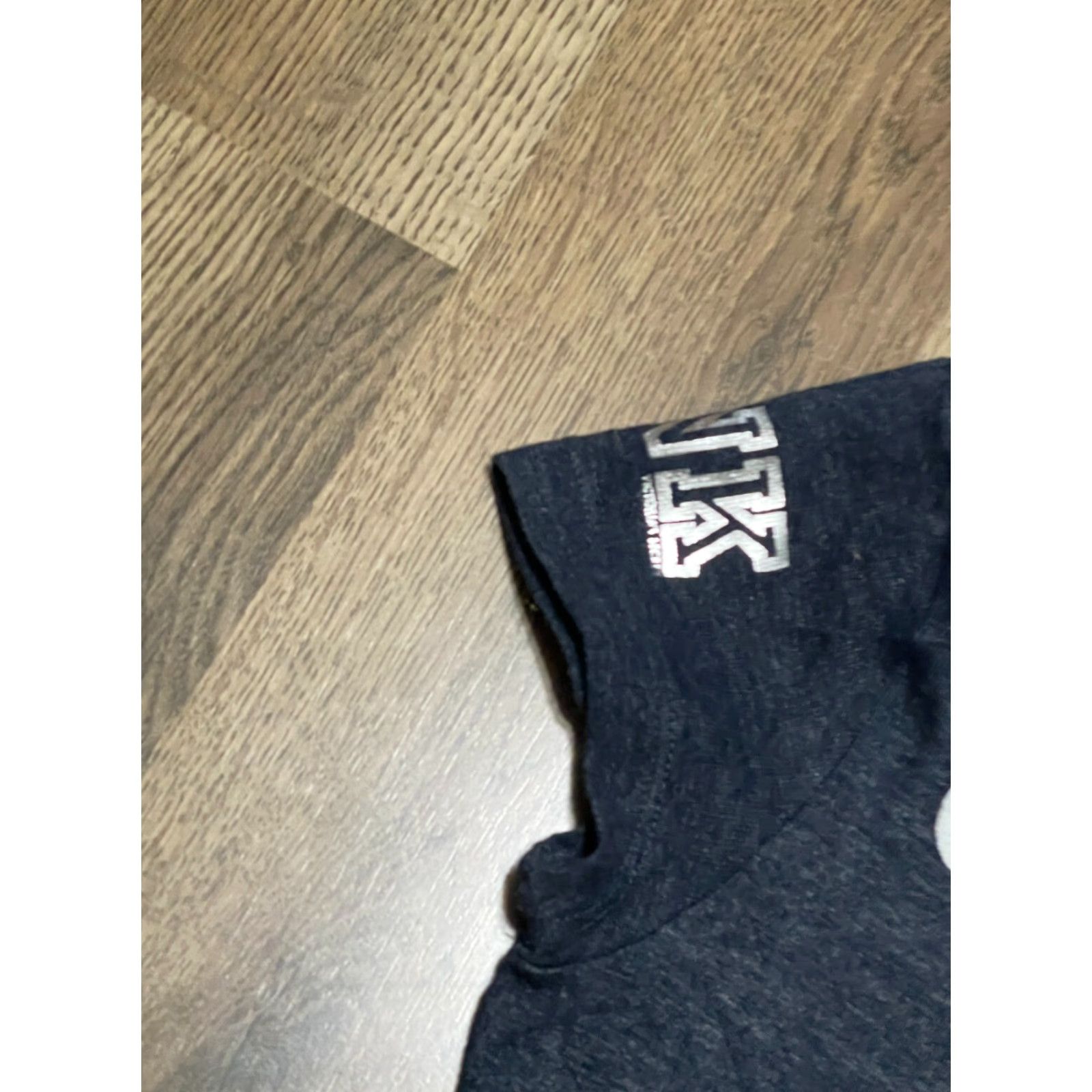 Victoria's Secret Victoria's Secret Shirt Women's XS Black Minnesota Twins Size XS / US 0-2 / IT 36-38 - 4 Thumbnail