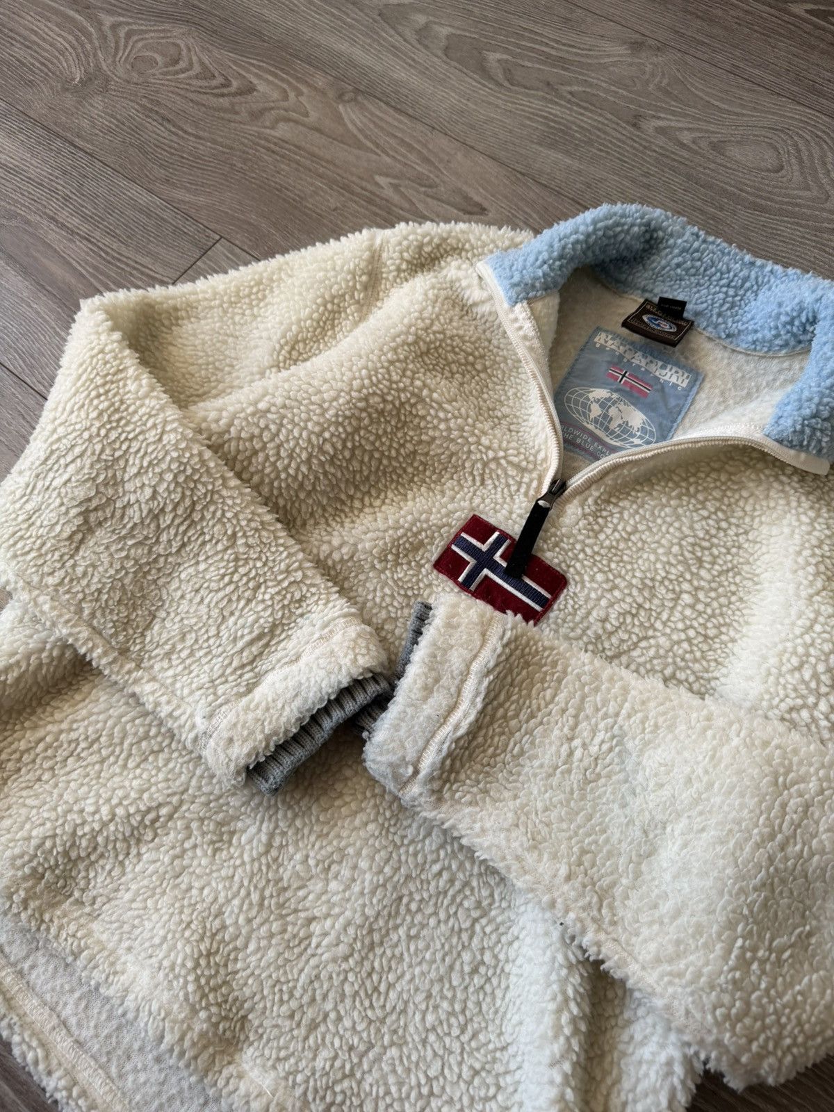 Napapijri Napapijri Central Logo Rare Vintage Expedition Swetaer Size XS / US 0-2 / IT 36-38 - 15 Thumbnail
