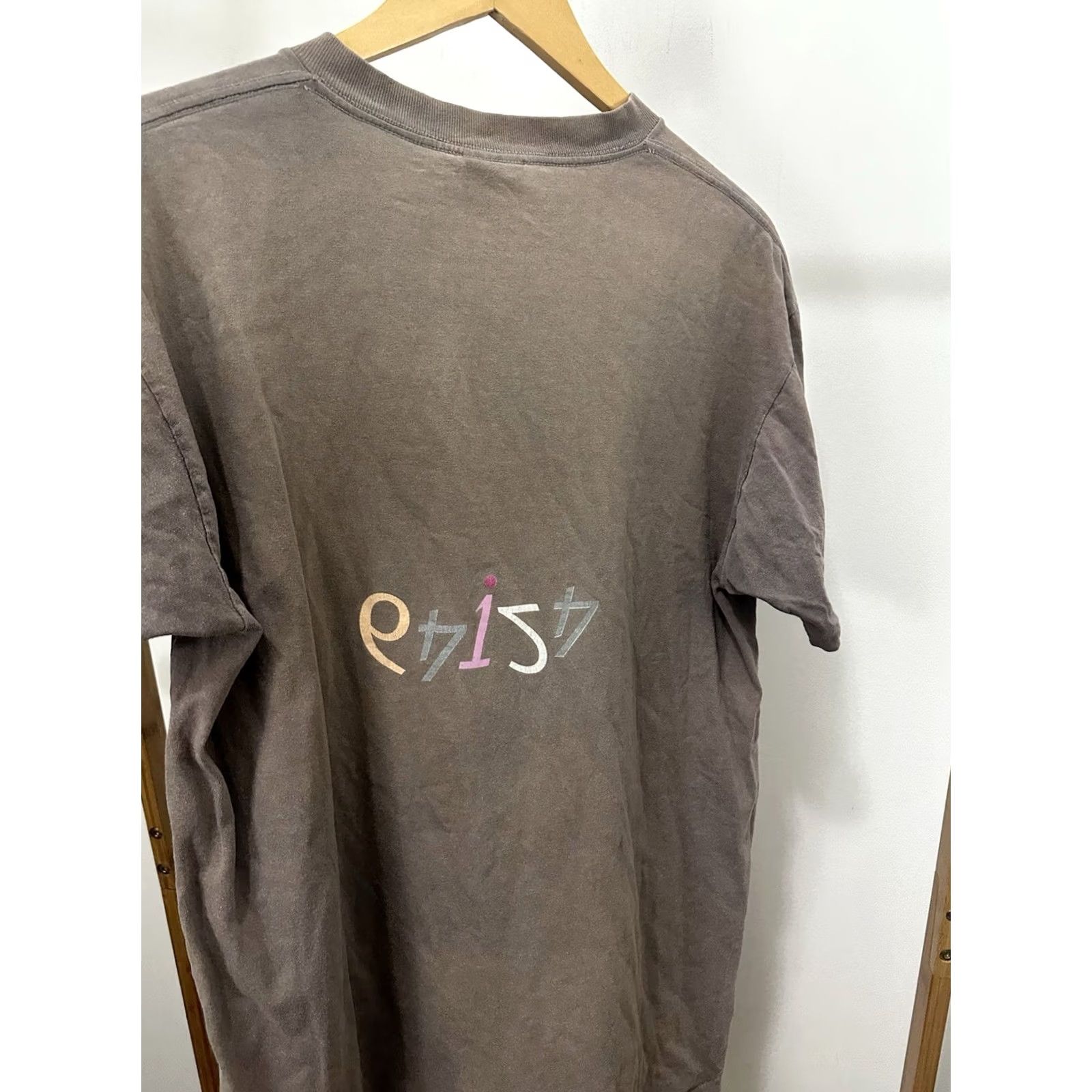 Vintage VTG 90s Phish Fishing Hook Gradient Sun Faded Band Tour Worn T-Shirt Size L Shirt Men Brown XS-XL? Size US L / EU 52-54 / 3 - 5 Thumbnail