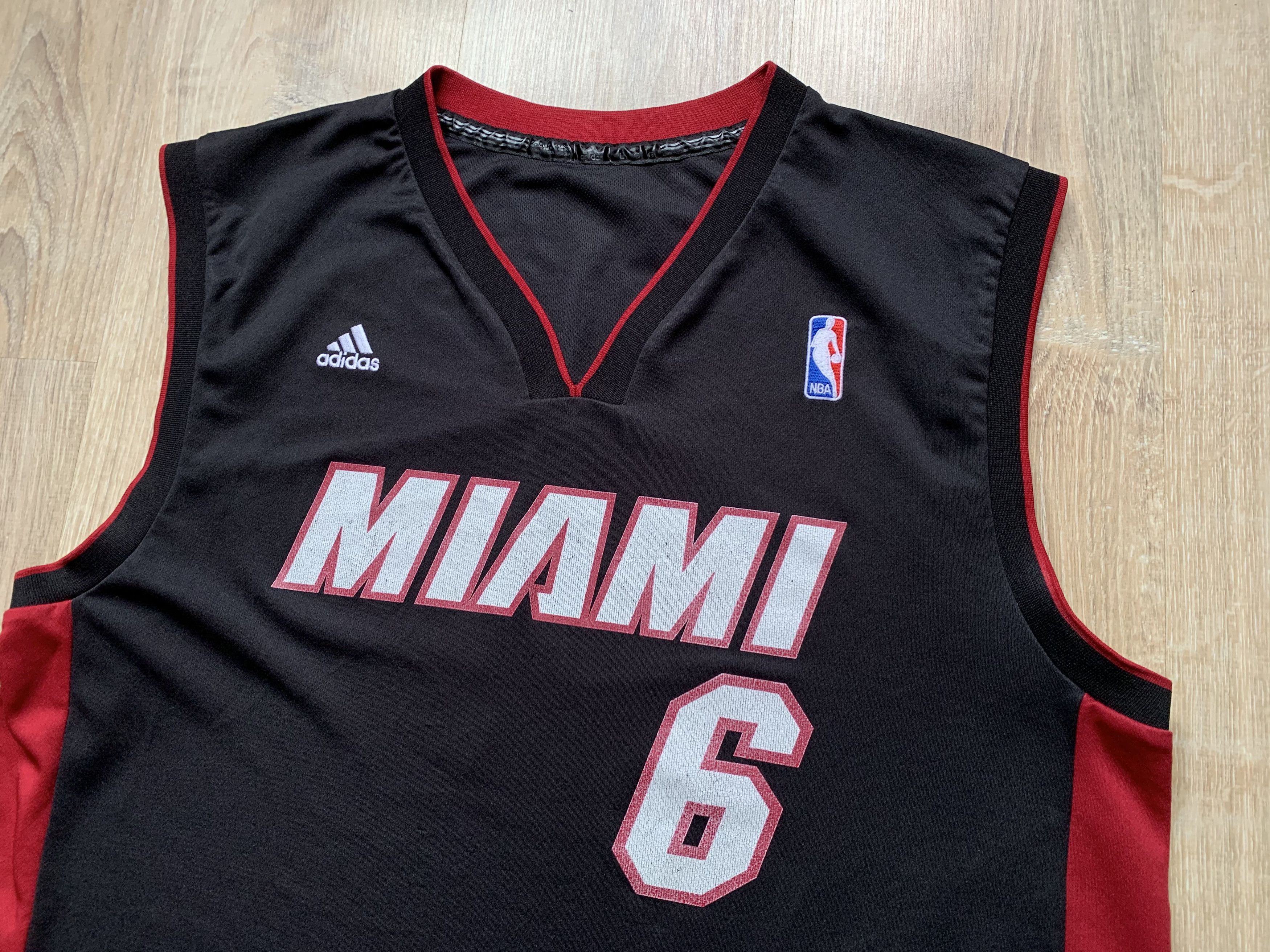 Adidas × NBA × Vintage Adidas Vintage Miami Heat LeBron James #6 Jersey Size US L / EU 52-54 / 3 - 2 Thumbnail