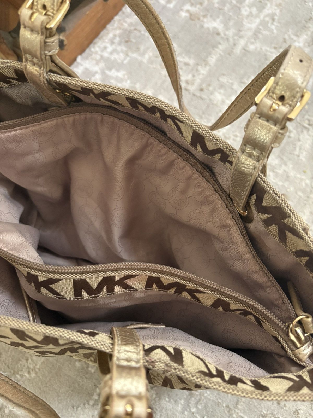 Michael Kors Y2K Michael Kors Signature Jacquard Tote Size ONE SIZE - 6 Thumbnail