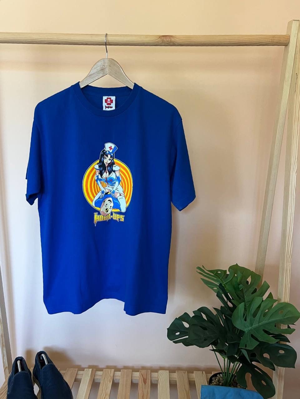 Hook-Ups × Vintage RARE 00s Hook-Ups Medic Nurse Tee Size US L / EU 52-54 / 3 - 1 Thumbnail