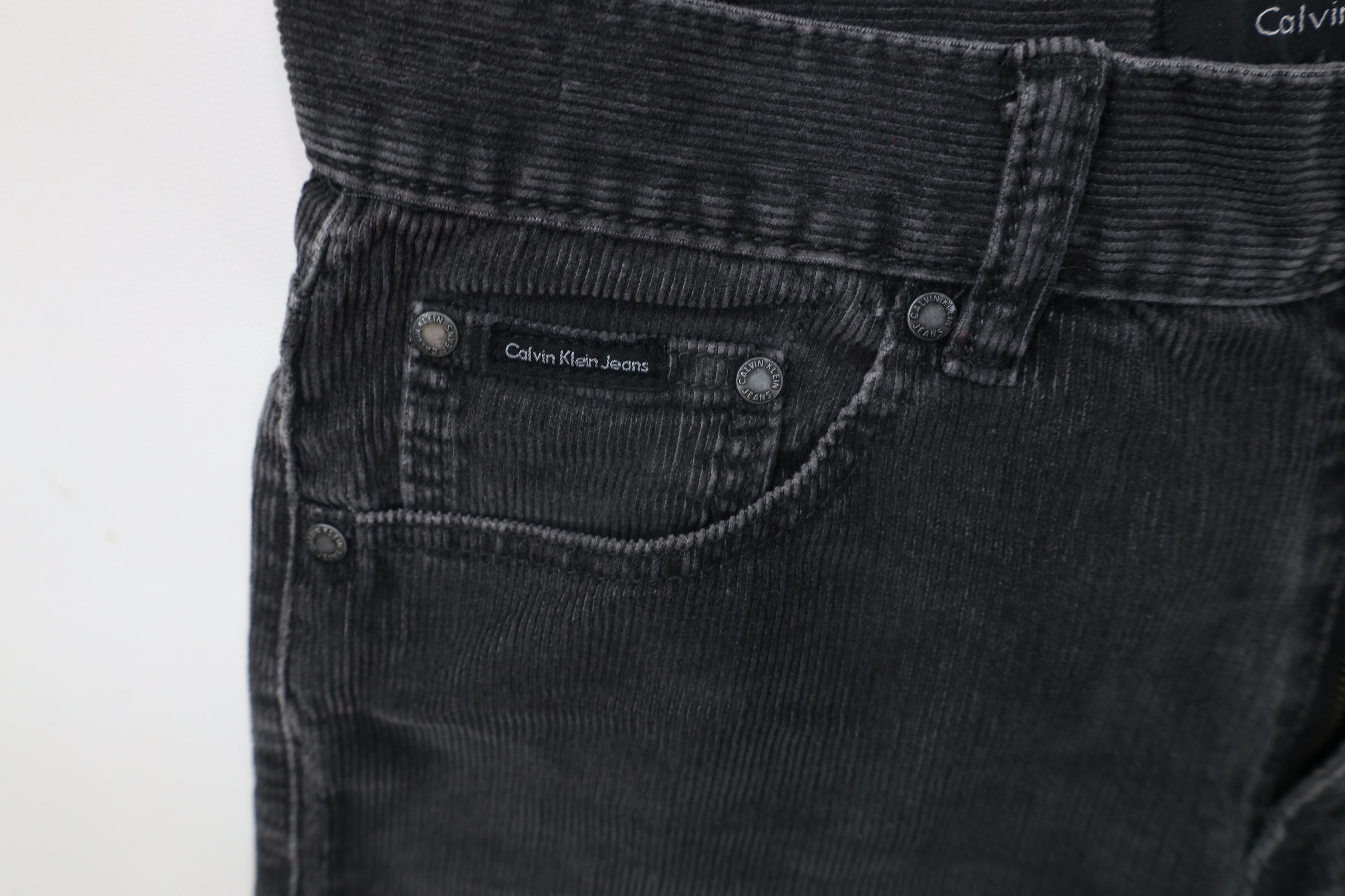 Calvin Klein Vintage 90s Y2K Calvin Klein Straight Leg Corduroy Pants Size US 30 / EU 46 - 6 Thumbnail