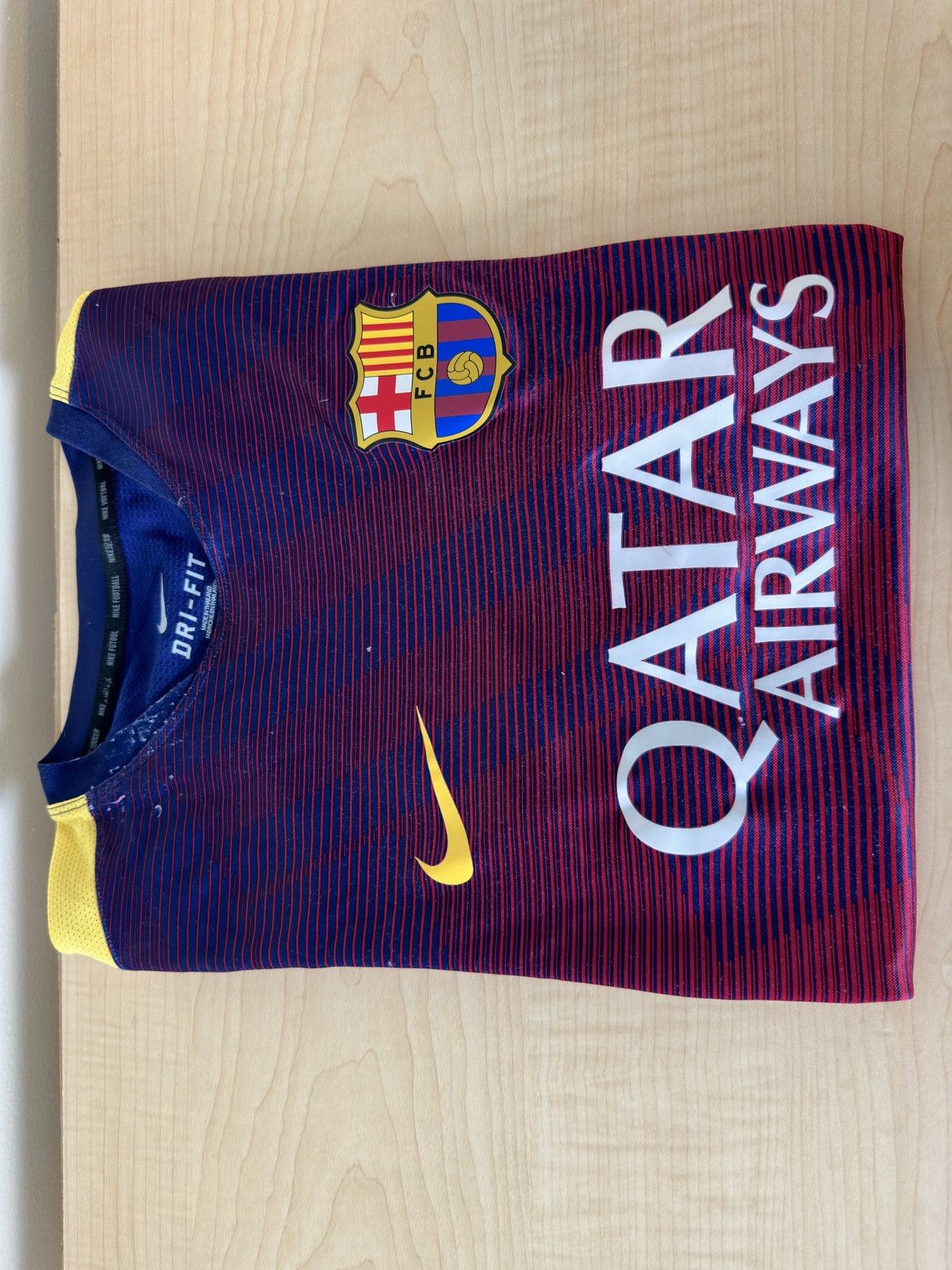 Nike Nike FC Barcelona warm up jersey Size US M / EU 48-50 / 2 - 7 Thumbnail
