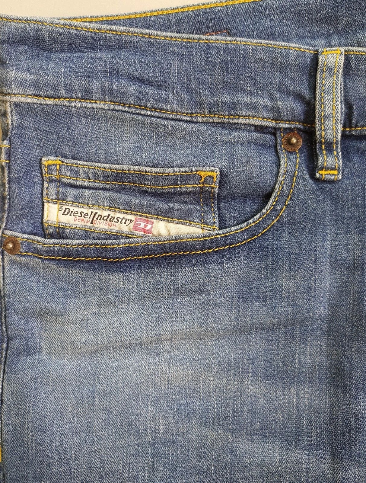 Diesel Diesel D-LUSTER L.32 MENS JEANS T/9962 Size US 33 - 4 Thumbnail
