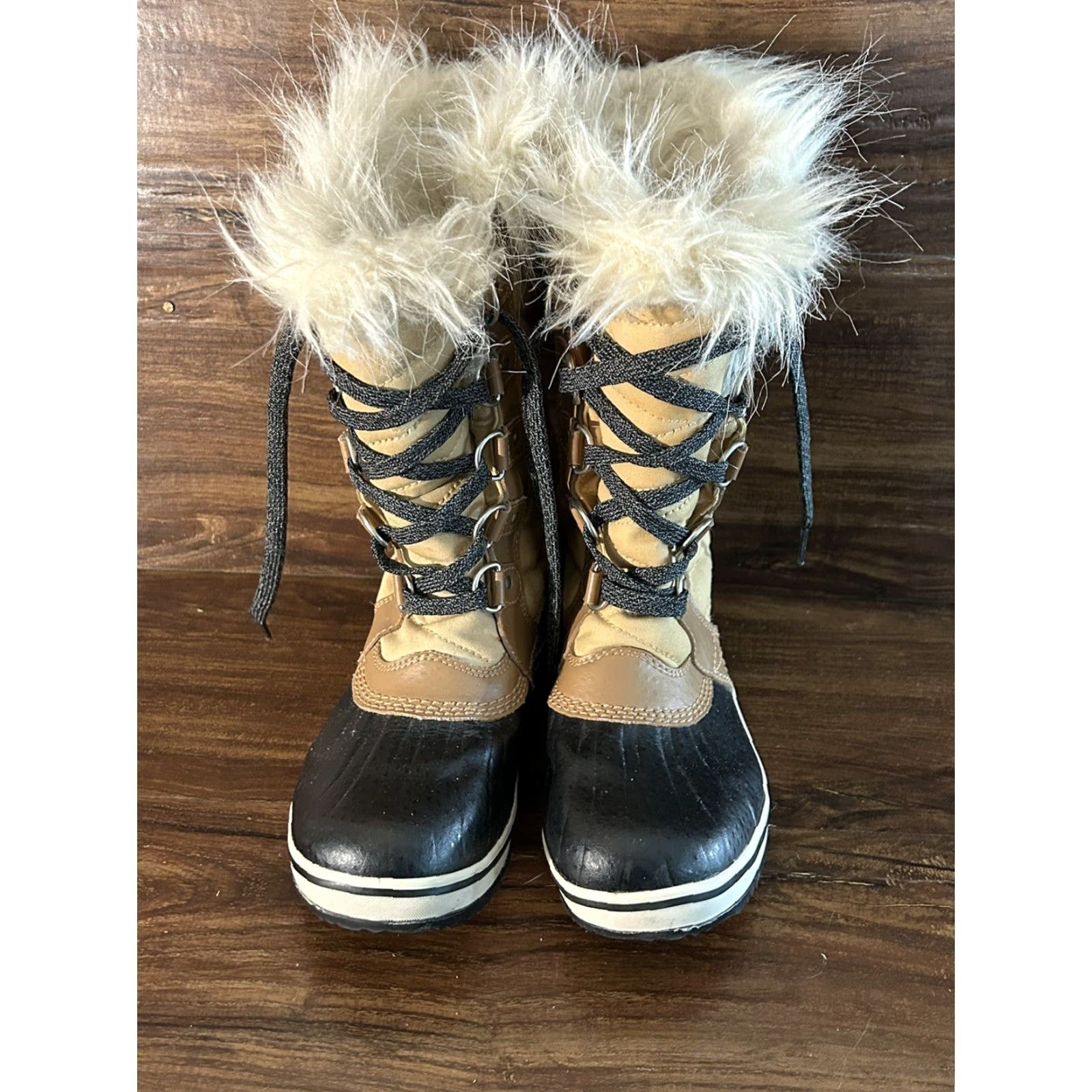 SOREL Sorel Tofino Snow Boot Women's Lace Up Waterproof Faux Fur Curry Fawn Beige 4 US Size US 4 / IT 34 - 6 Thumbnail