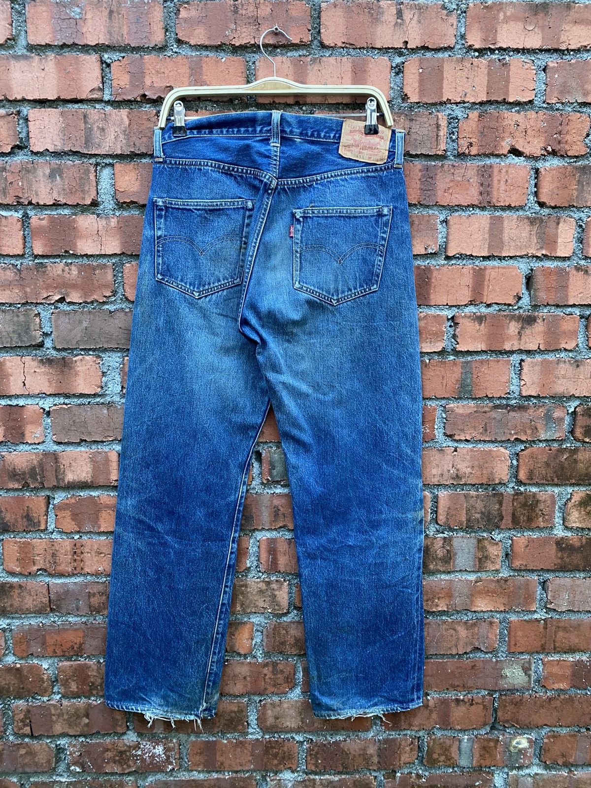 Levi's Vintage Clothing W32x30 Vintage levi's 501xx redline distressed dirt made USA Size US 32 / EU 48 - 2 Thumbnail