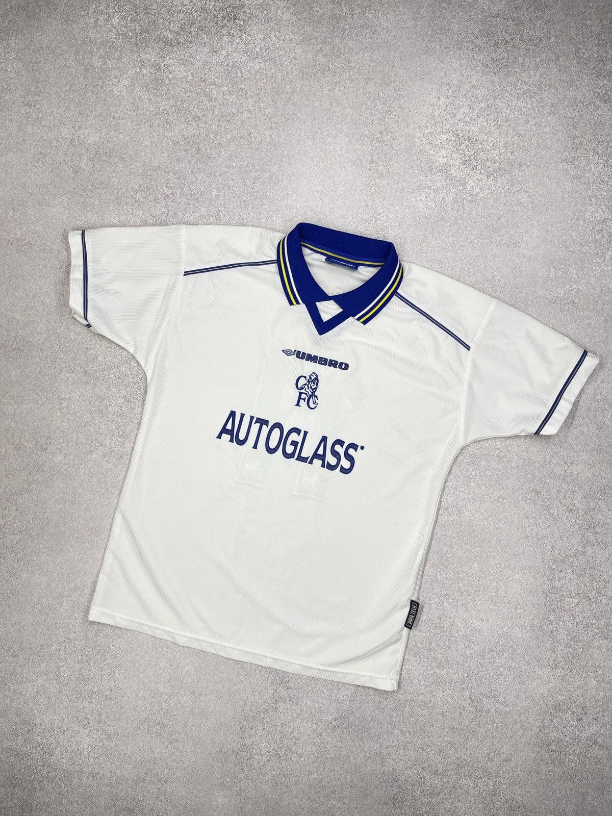Umbro Umbro Chelsea Wise 11 Autoglass 1998/2000 Soccer Jersey Size US S / EU 44-46 / 1 - 1 Thumbnail