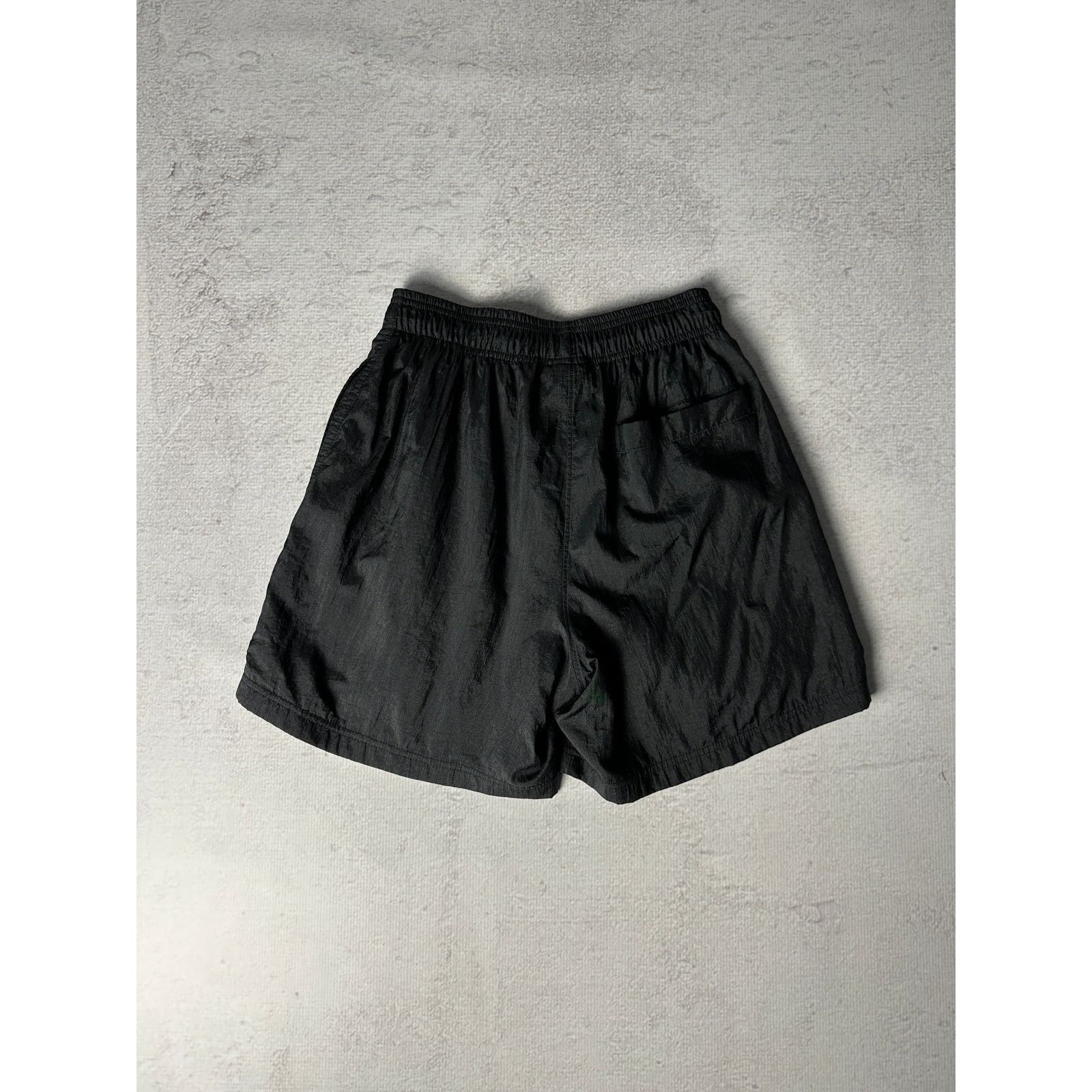 Champion Vintage Champion Black Track Shorts - Men's Small Size US 32 / EU 48 - 2 Thumbnail