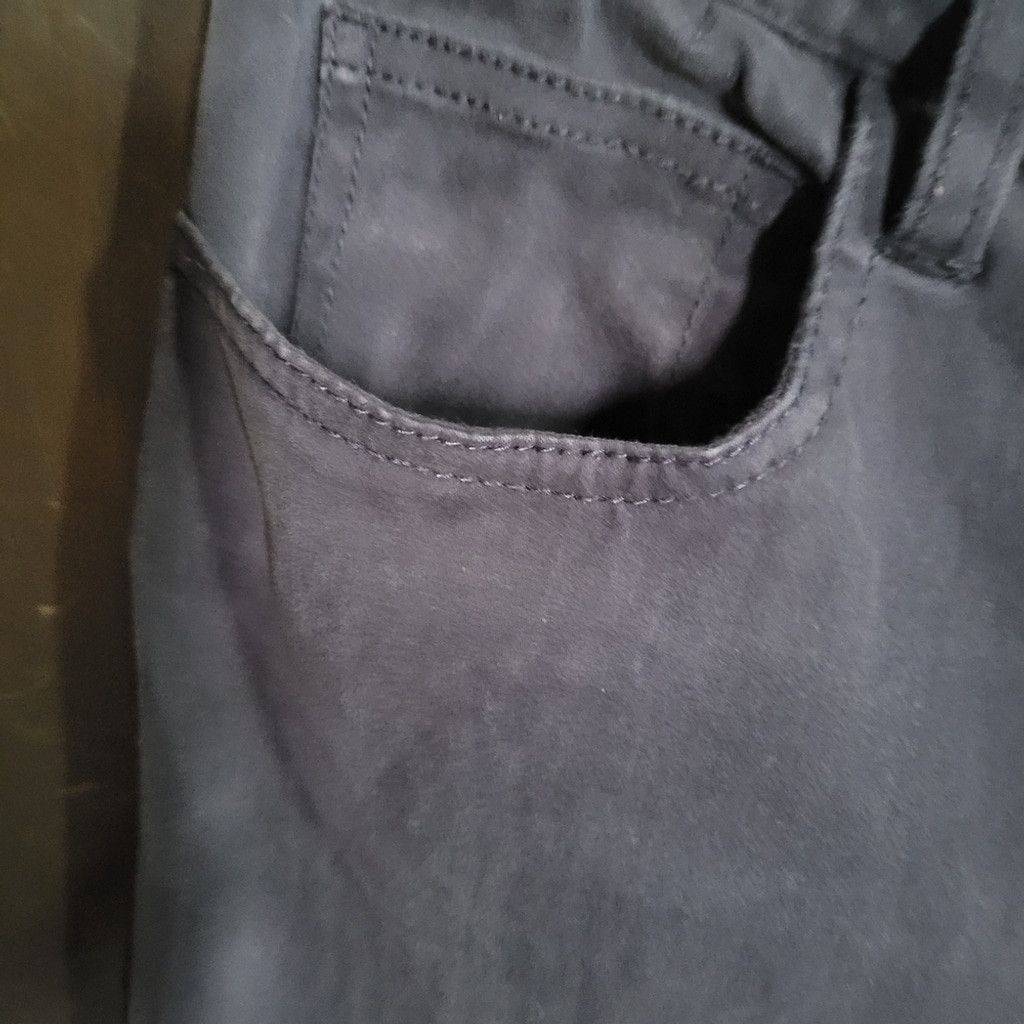 Trina Turk Trina Turk, Size 3, nwot dark blue pants, soft to touch. Size 26" / US 2 / IT 38 - 3 Thumbnail