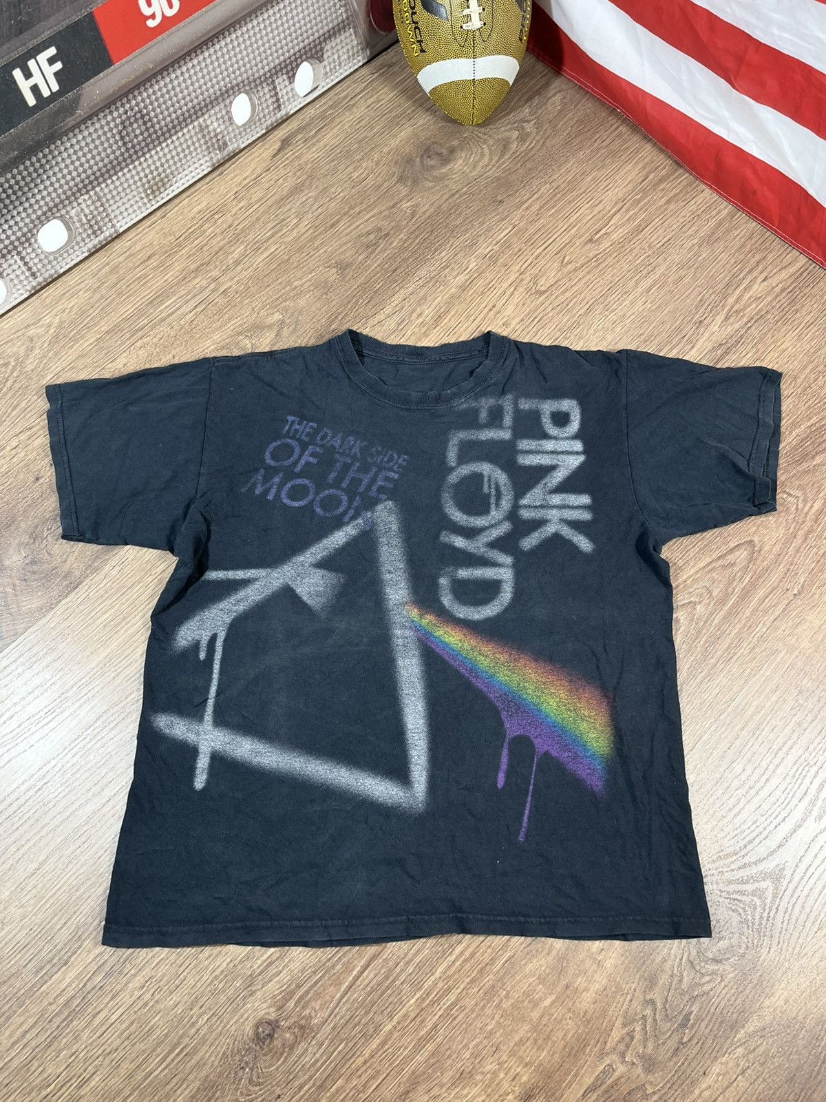 Band Tees Vintage Pink Floyd Distressed 😩 T Shirt Size US L / EU 52-54 / 3 - 1 Thumbnail