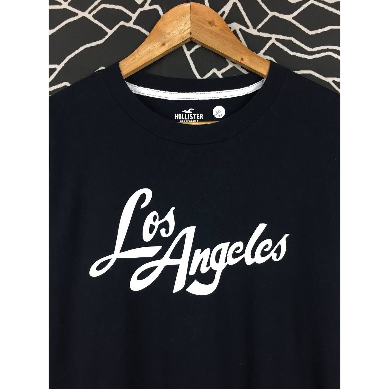 Hollister Hollister California Relaxed Fit Los Angeles Spell Out Tee Size US M / EU 48-50 / 2 - 3 Thumbnail