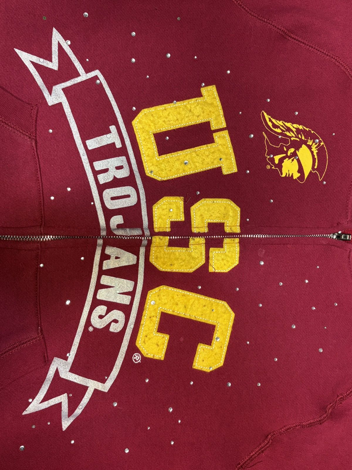 NCAA 2004 SOFFE USC Trojans Bedazzle College Hoodie Size WXL 0694 Size US M / EU 48-50 / 2 - 4 Thumbnail