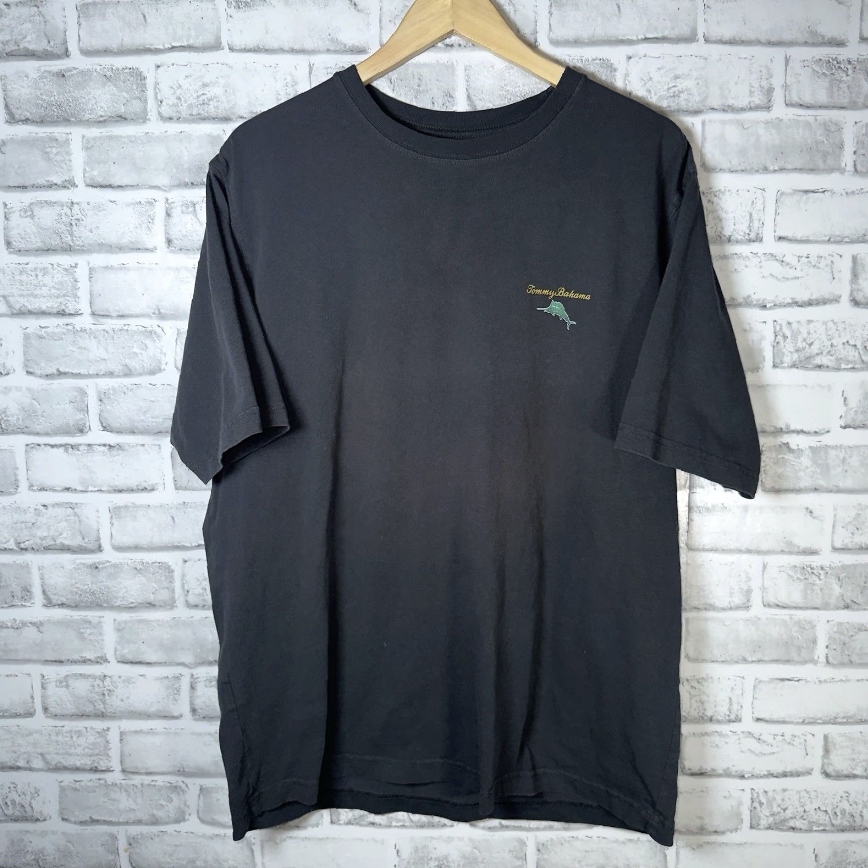 Tommy Bahama Tommy Bahama Gray Relaxed Fit Graphic T-Shirt Mens Size L 100% Cotton Size US L / EU 52-54 / 3 - 2 Thumbnail