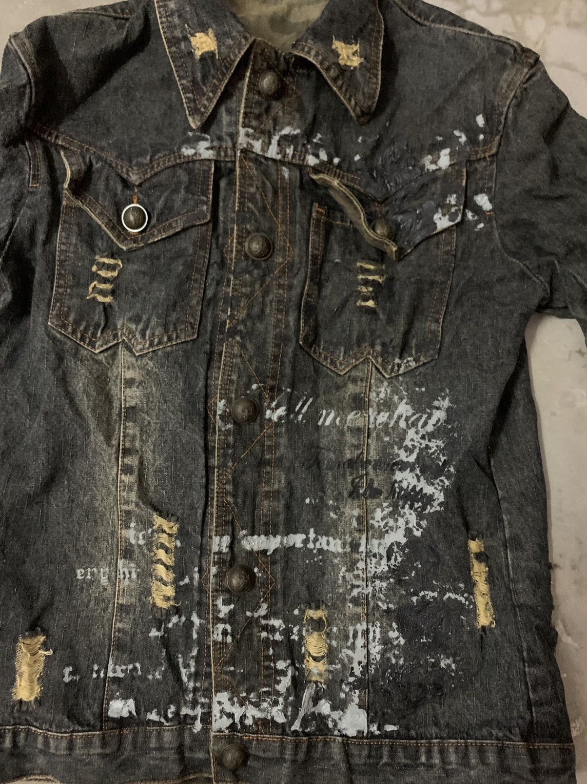 In The Attic × Japanese Brand × Seditionaries In The Attic Art Design Distressed Denim Jacket Size US L / EU 52-54 / 3 - 4 Thumbnail