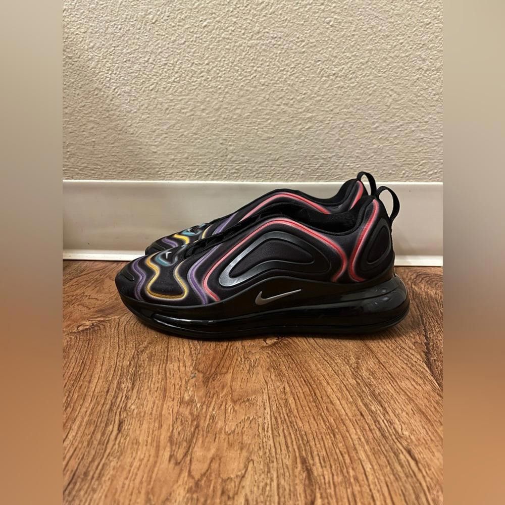 Nike Air Max 720 Black Neon Streaks Sample Made In Korea Size US 7 / IT 37 - 5 Thumbnail