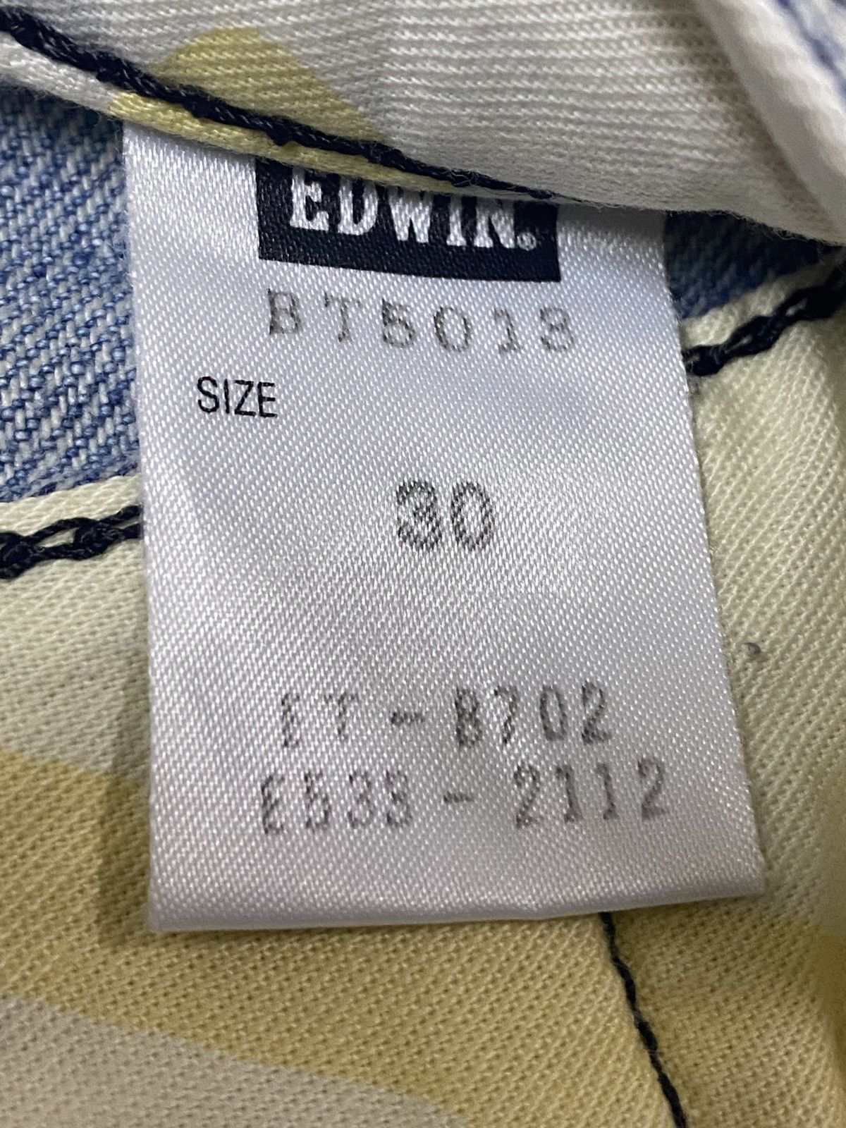 Edwin Vintage Edwin Blue Trip Faded Wash Distressed Jeans Size US 32 / EU 48 - 19 Thumbnail