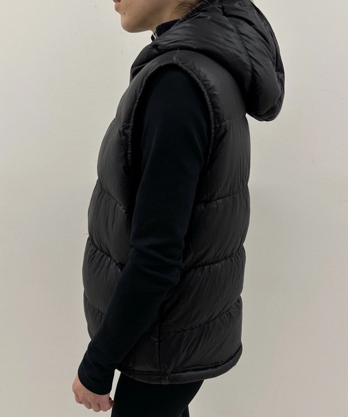 Nike ACG Vintage 2000s Nike ACG Layer 3 Down Puffer Vest Womens Size M / US 6-8 / IT 42-44 - 2 Thumbnail