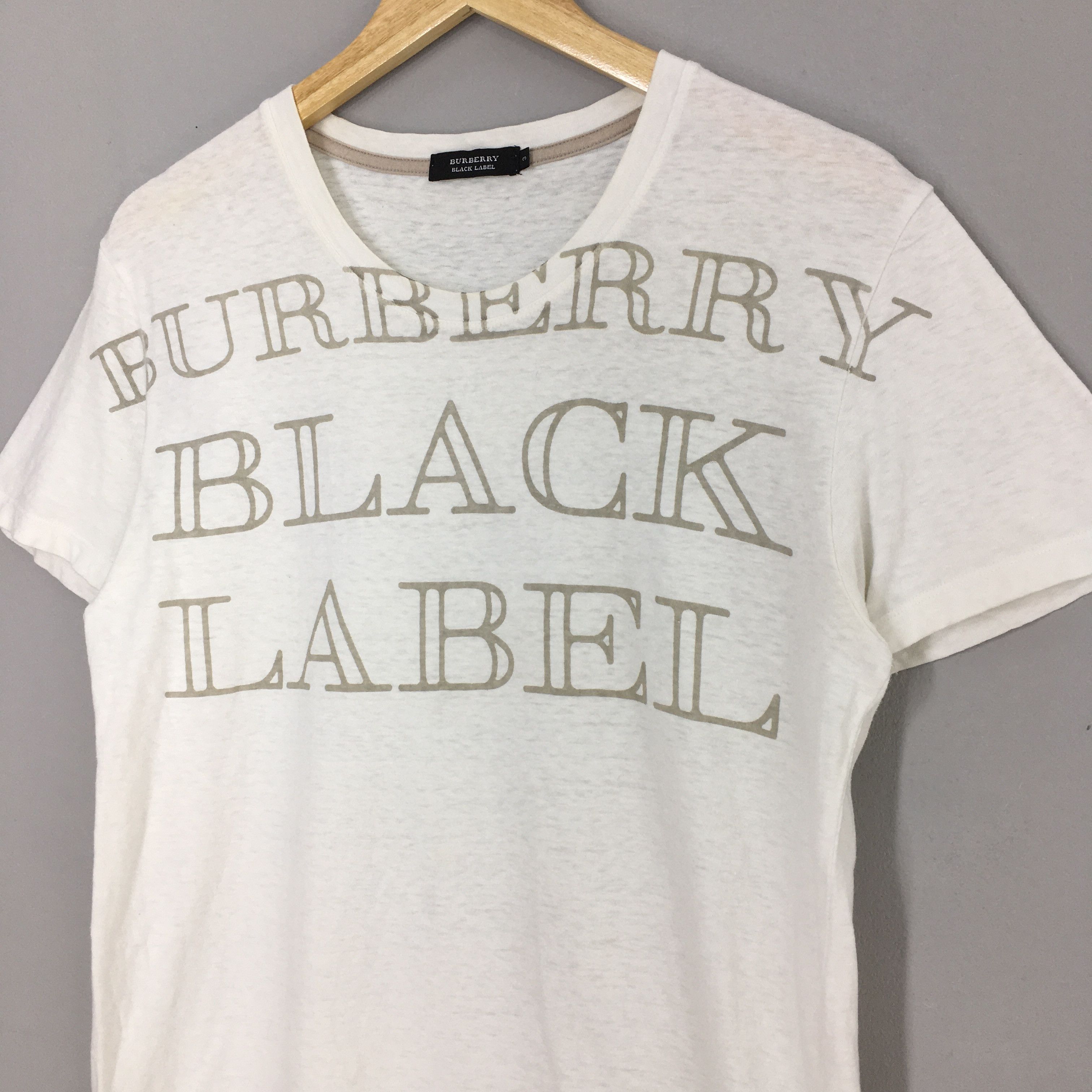 Burberry Vintage Burberrys Black Label Spell Out Tshirt Small Size US S / EU 44-46 / 1 - 4 Thumbnail