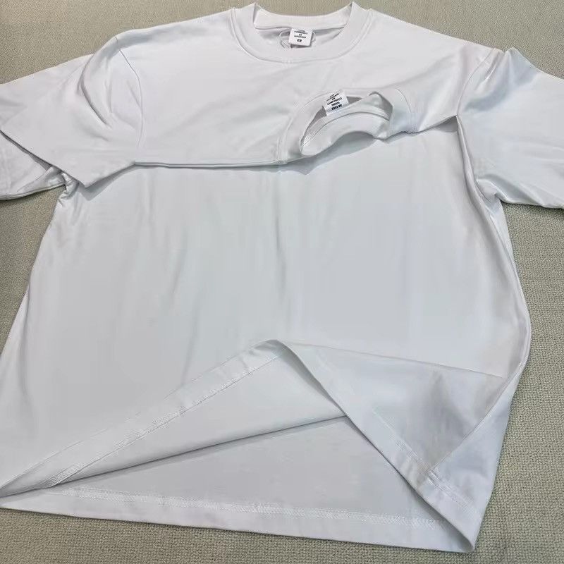 Japanese Brand "Fake Two Shirt" White Tshirt Size US L / EU 52-54 / 3 - 3 Thumbnail