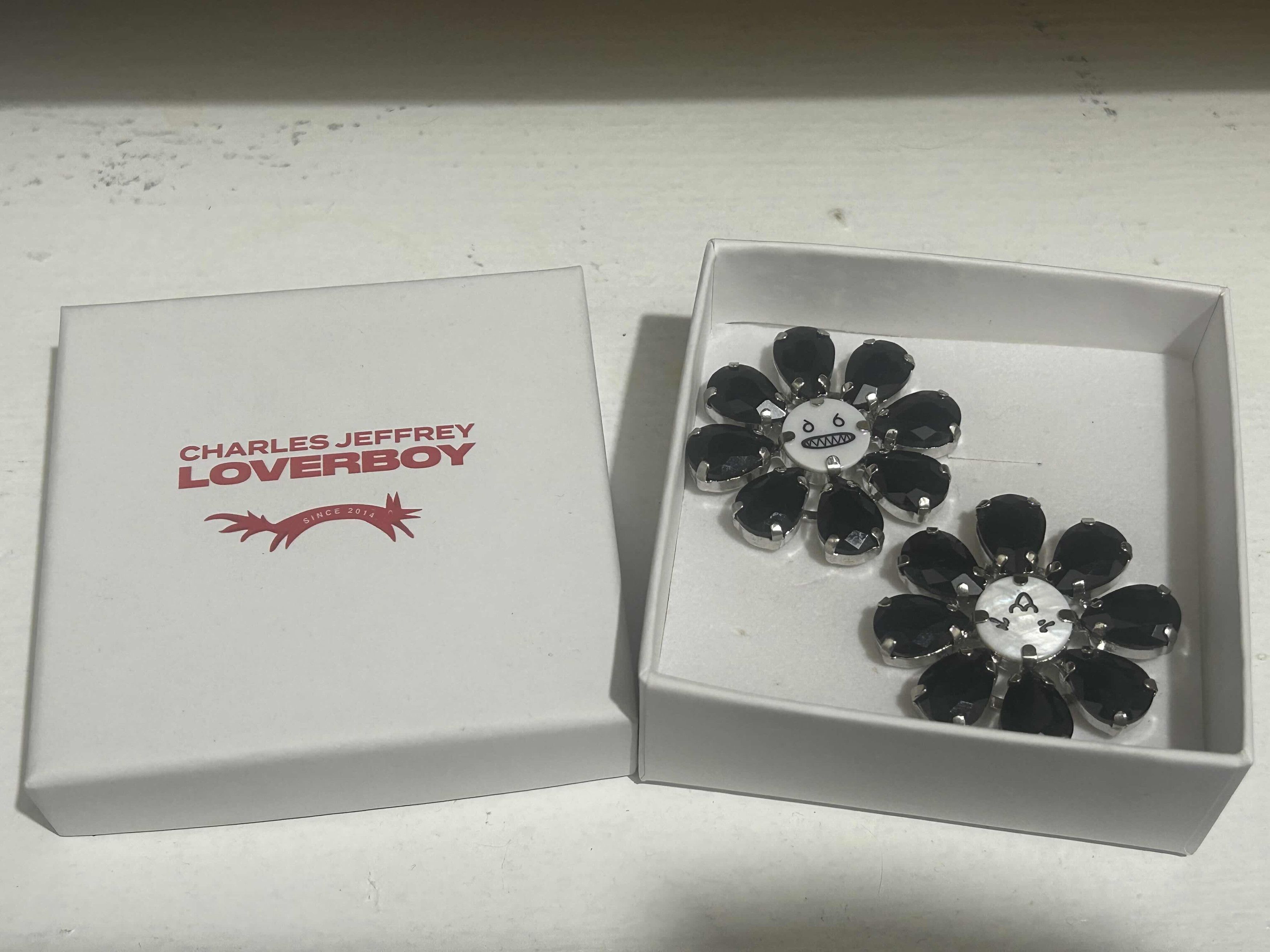 Charles Jeffrey LOVERBOY Black & SIlver Crazy Daisy Earrings Size ONE SIZE - 2 Thumbnail