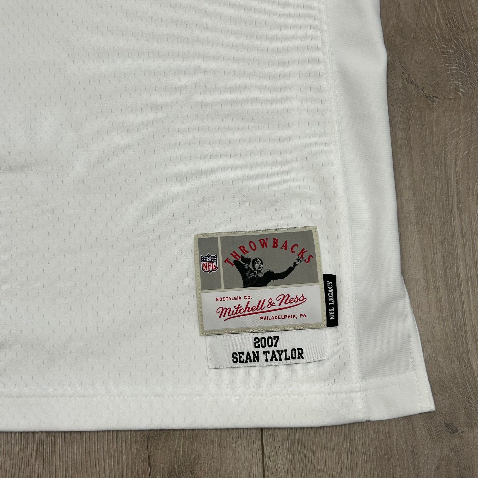 Mitchell & Ness Mitchell & Ness Sean Taylor Washington Redskins Jersey 3XL Size US XXL / EU 58 / 5 - 4 Thumbnail