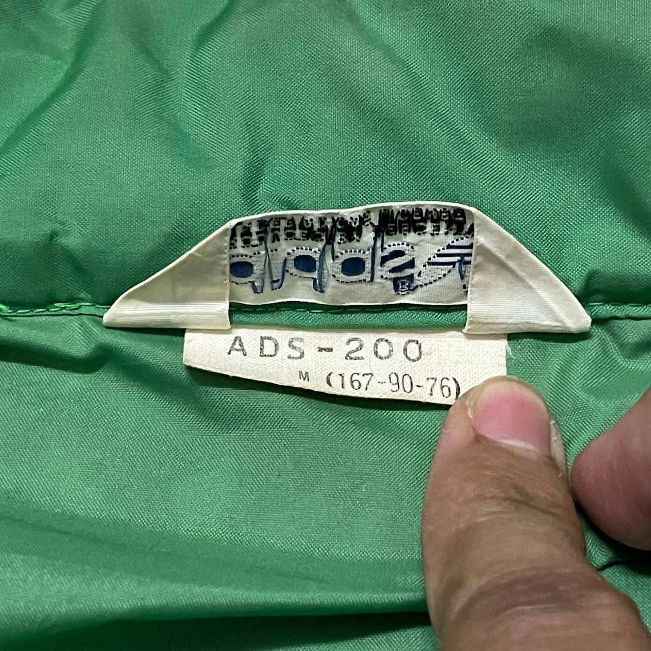 Adidas Vintage Adidas Trefoil Windbreaker Size US M / EU 48-50 / 2 - 8 Thumbnail