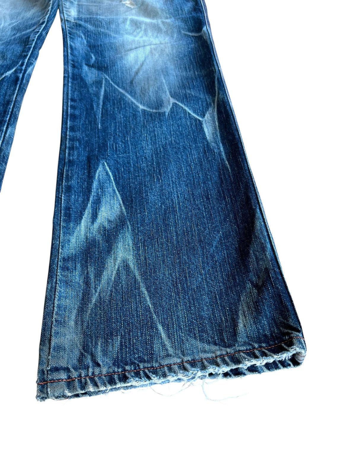 Edwin Vintage Flare Edwin 503 Blue Trip Clawmark Distress Jean Size US 33 - 4 Thumbnail