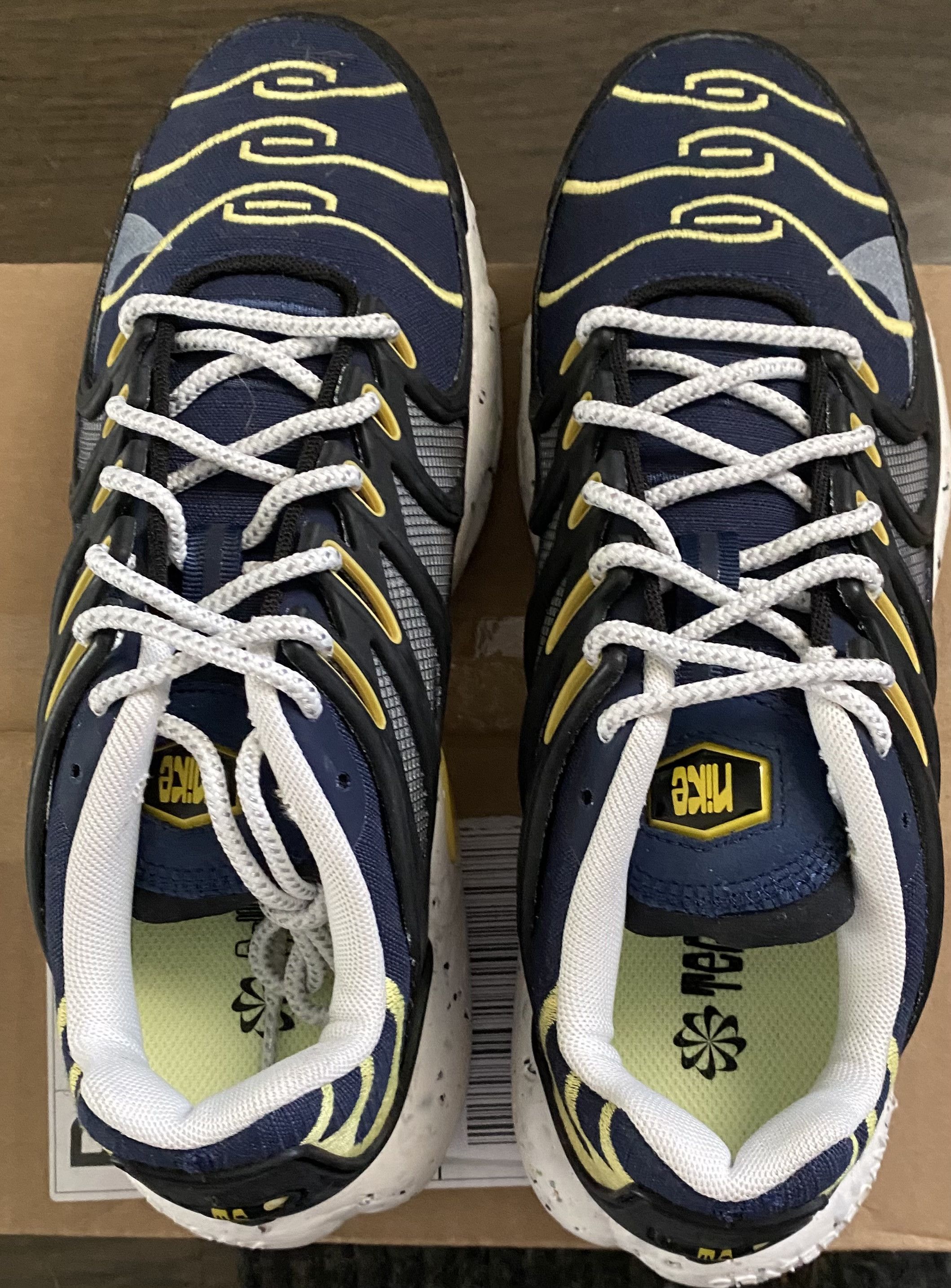 Nike Nike Air Max Terrascape Plus Michigan VJSS Sample Sz 9 Size US 9 / EU 42 - 5 Thumbnail