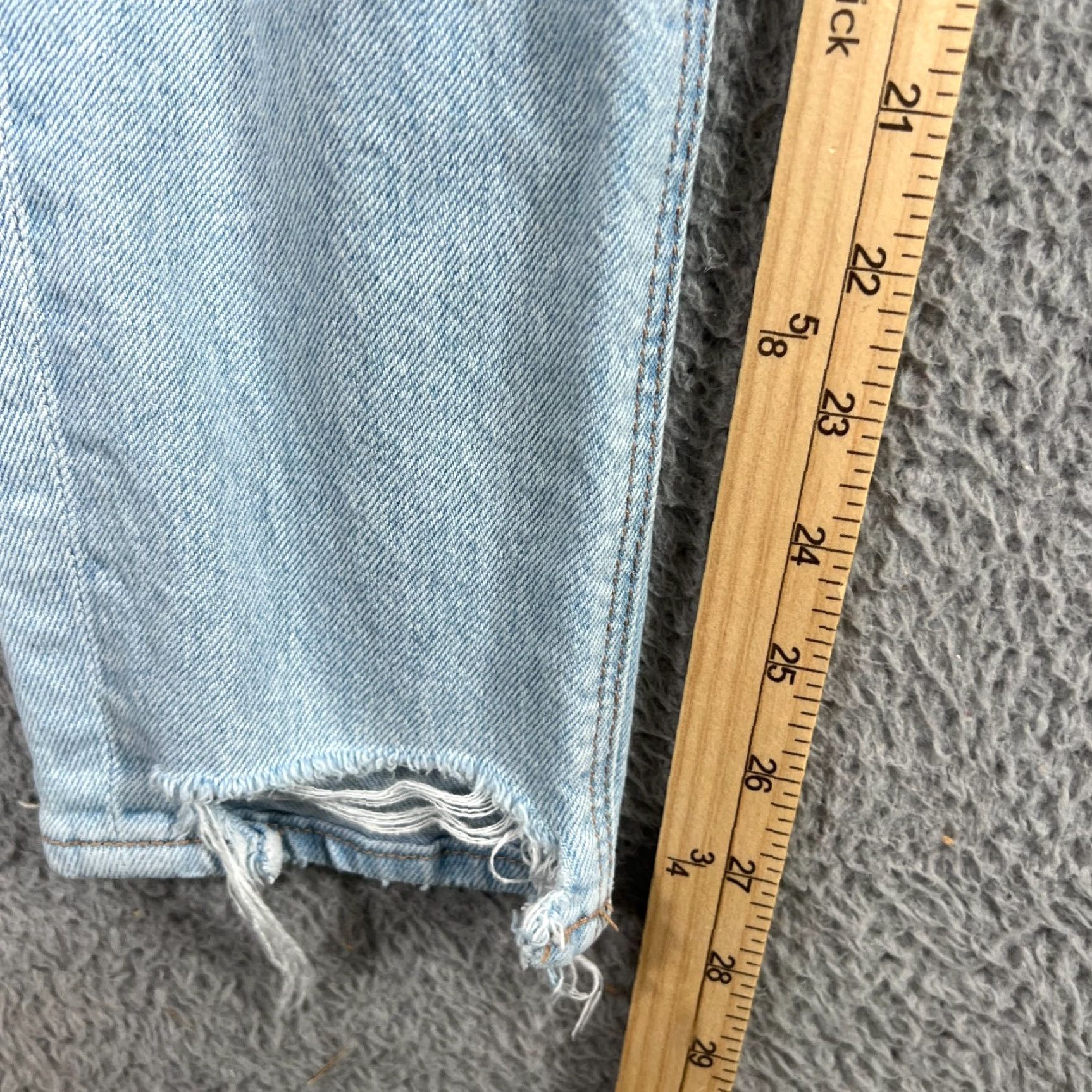 American Eagle Outfitters American Eagle Mom Jeans Size 0 Light Wash Distressed High Rise Blue Womens Size 25" / US 0 / IT 36 - 5 Thumbnail