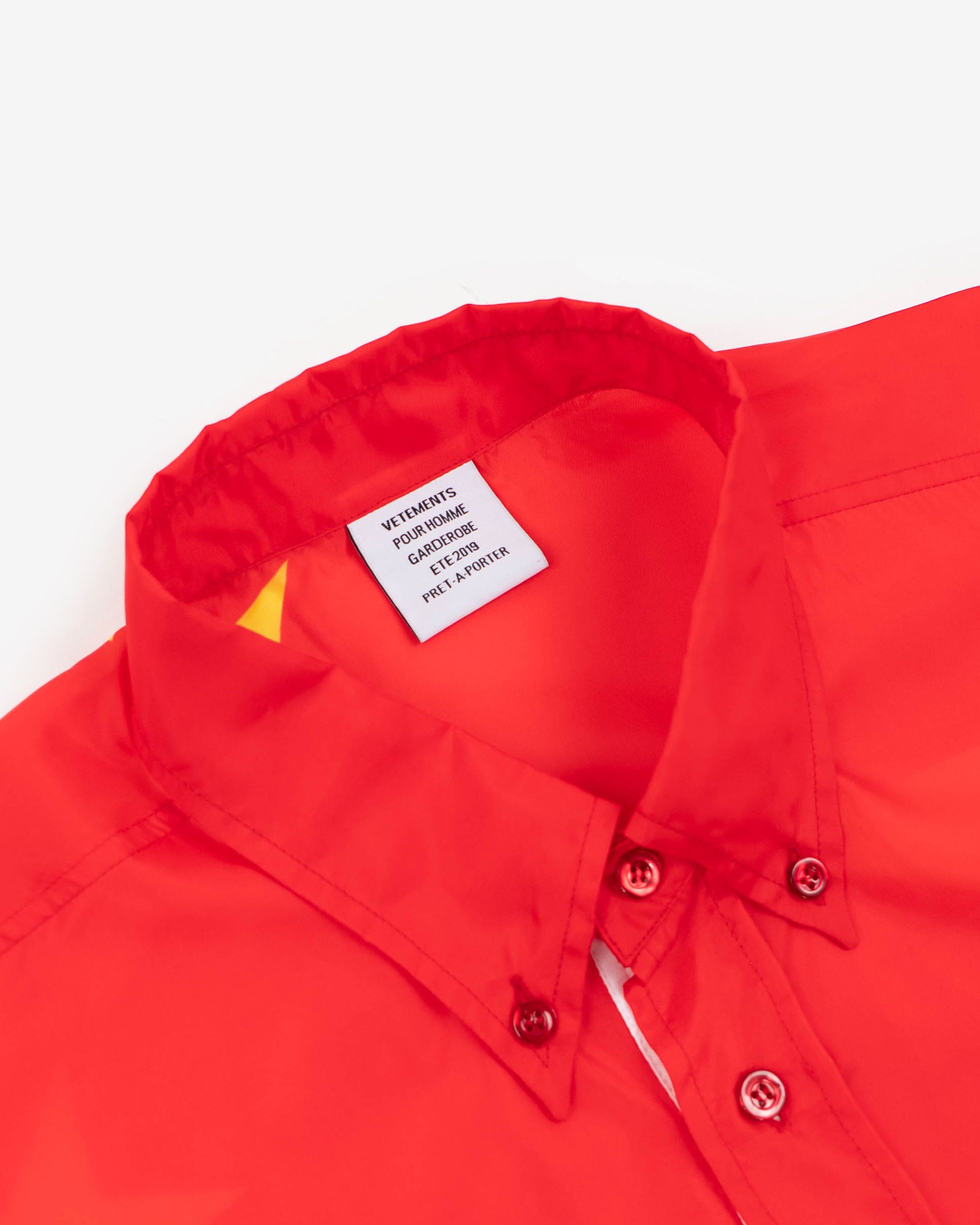 Vetements SS19 China Flag Shirt Sample Size US M / EU 48-50 / 2 - 3 Thumbnail