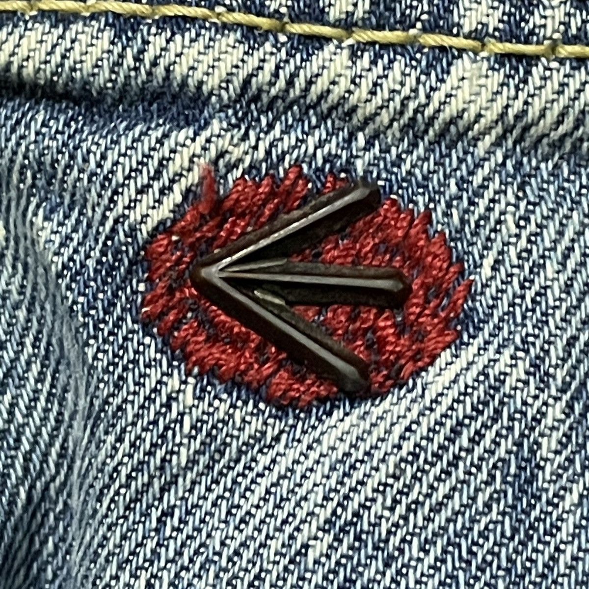 Energie × Vintage Rare Design Vintage Brand Energie Jeans 2000s Size US 36 / EU 52 - 16 Thumbnail