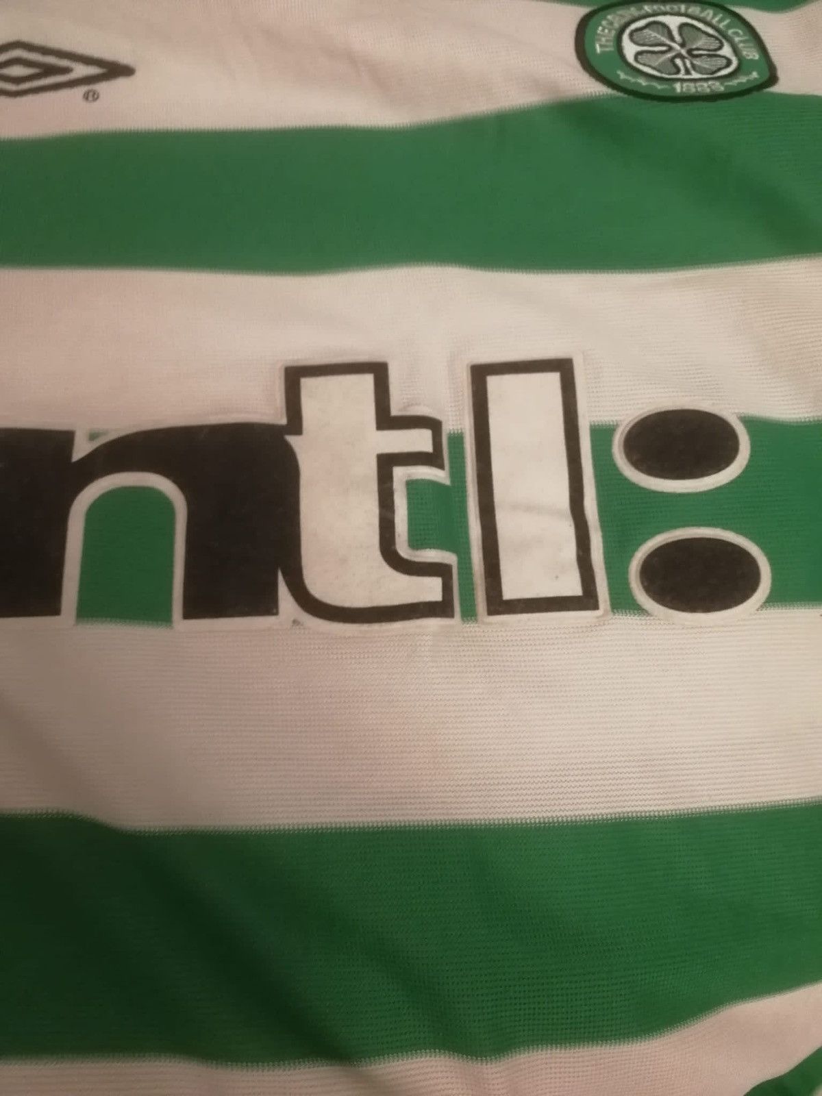 Umbro × Vintage Vintage Celtic soccer Jersey tshirt 2002 Size US XL / EU 56 / 4 - 7 Thumbnail