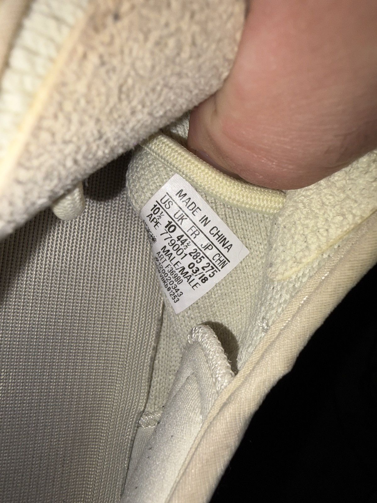 Yeezy Yeezy 350 v2 butters Size US 10.5 / EU 43-44 - 5 Thumbnail