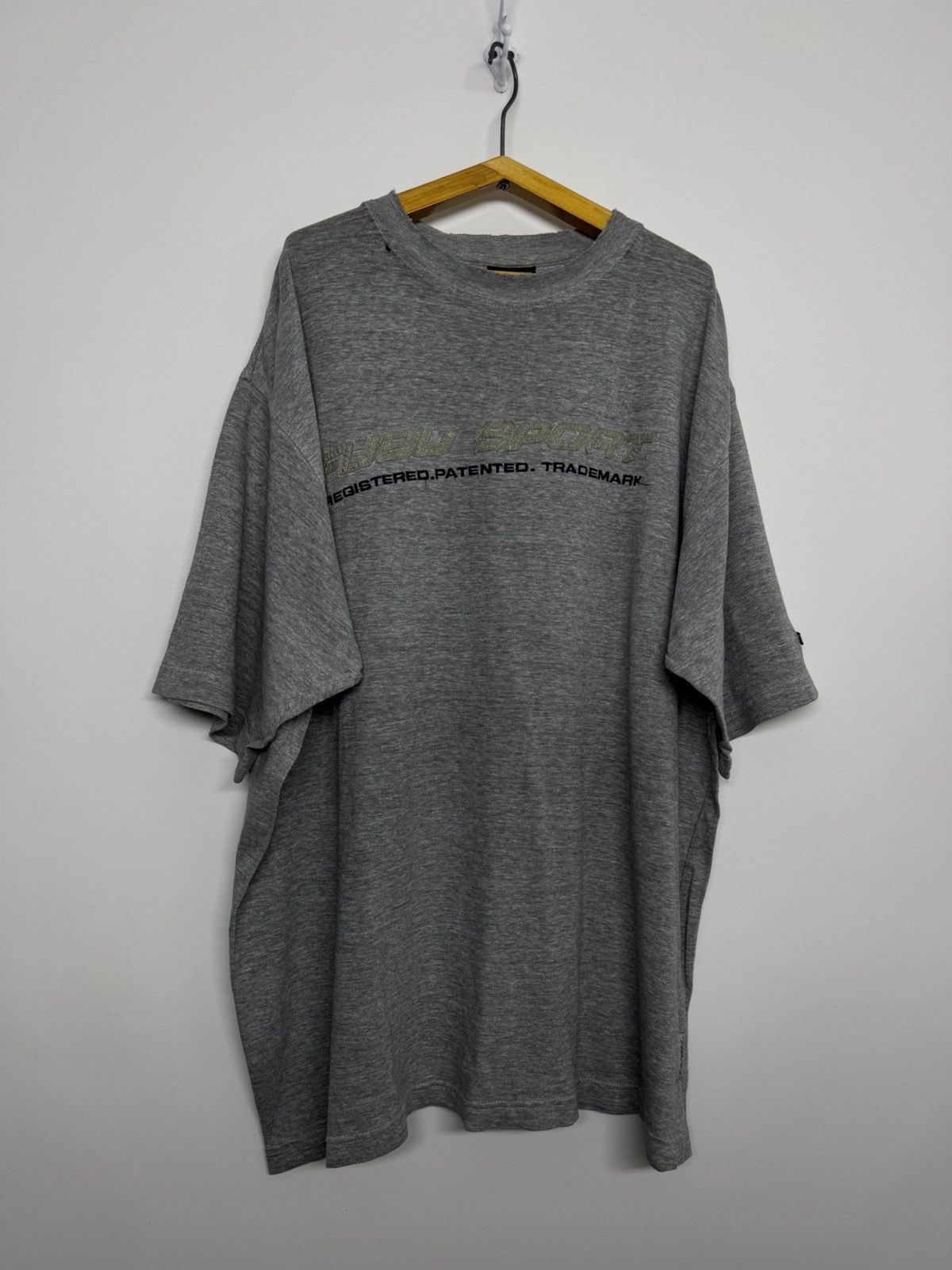 Fubu Vintage Y2k Fubu Big Logo T-Shirt 90’s Size US L / EU 52-54 / 3 - 3 Thumbnail