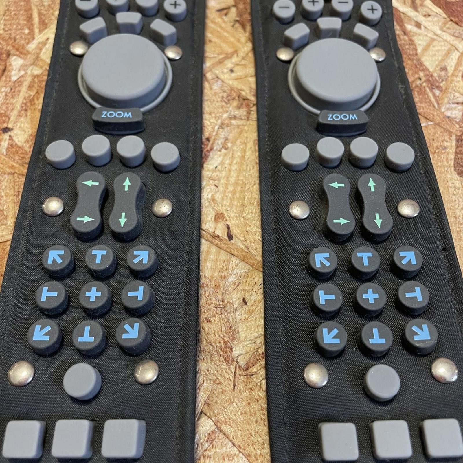 Fotus [90s Japanese] • : Vintage TV remote Velcro attachments Size ONE SIZE - 3 Thumbnail