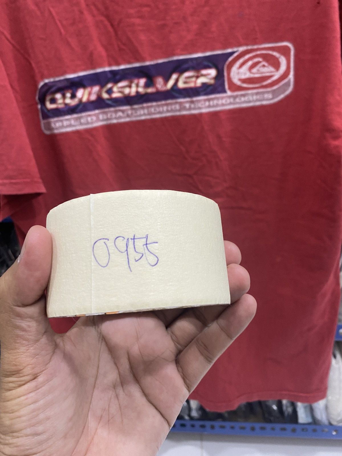 Quiksilver VINTAGE DISTRRESSED QUIKSILVER TSHIRT Size US L / EU 52-54 / 3 - 19 Thumbnail